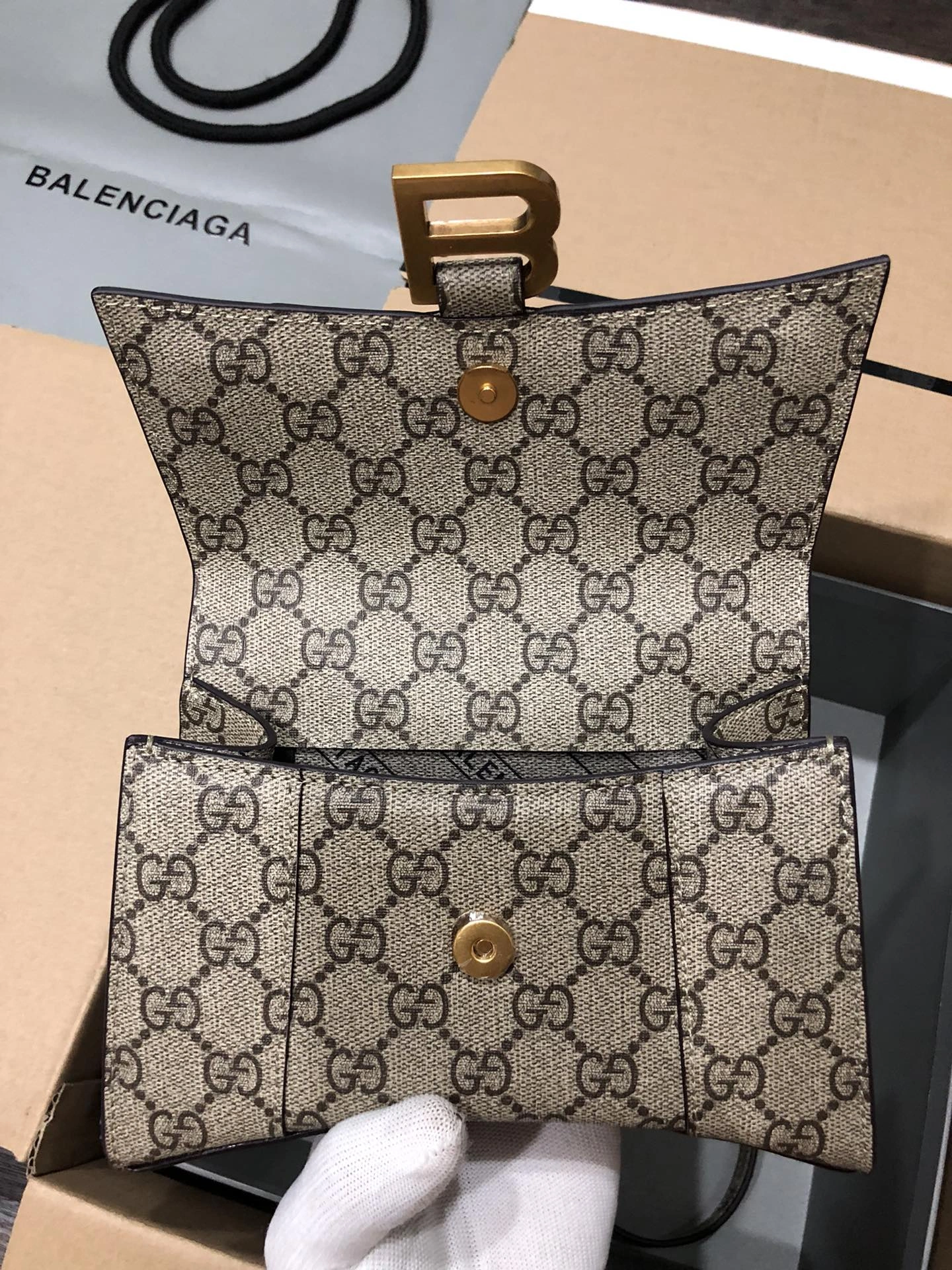 B*alenciaga Crossbody bag Top Quality HT 20231017-97 25*15*9.5 cm FreshLook 9063