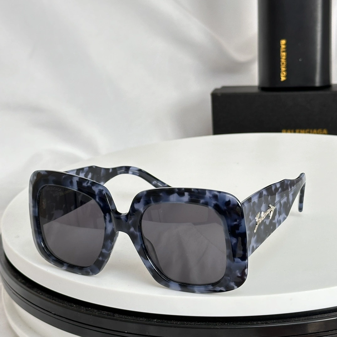 Seasonal B*alenciaga Glasses Top XX 20240322- 17188