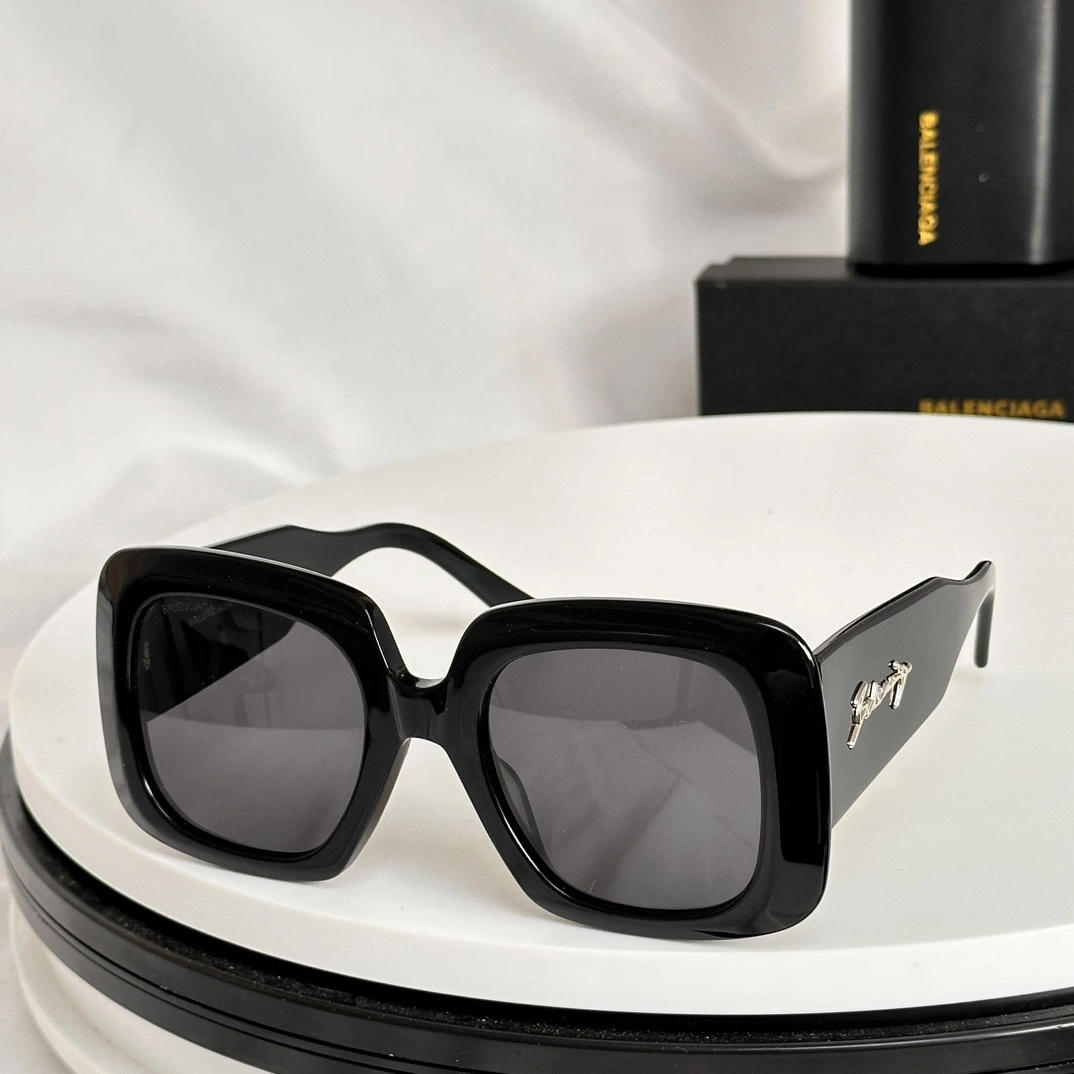 Seasonal B*alenciaga Glasses Top XX 20240322- 17188