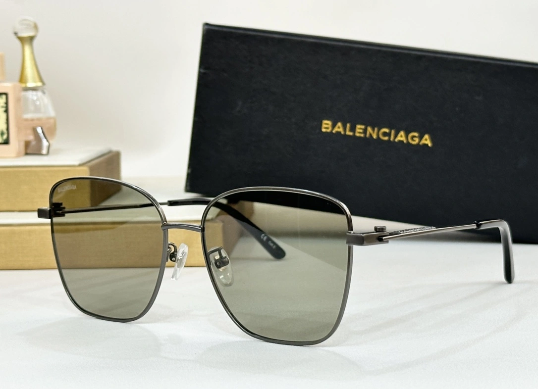 Tailored B*alenciaga Glasses Top XX 20240505- 17183