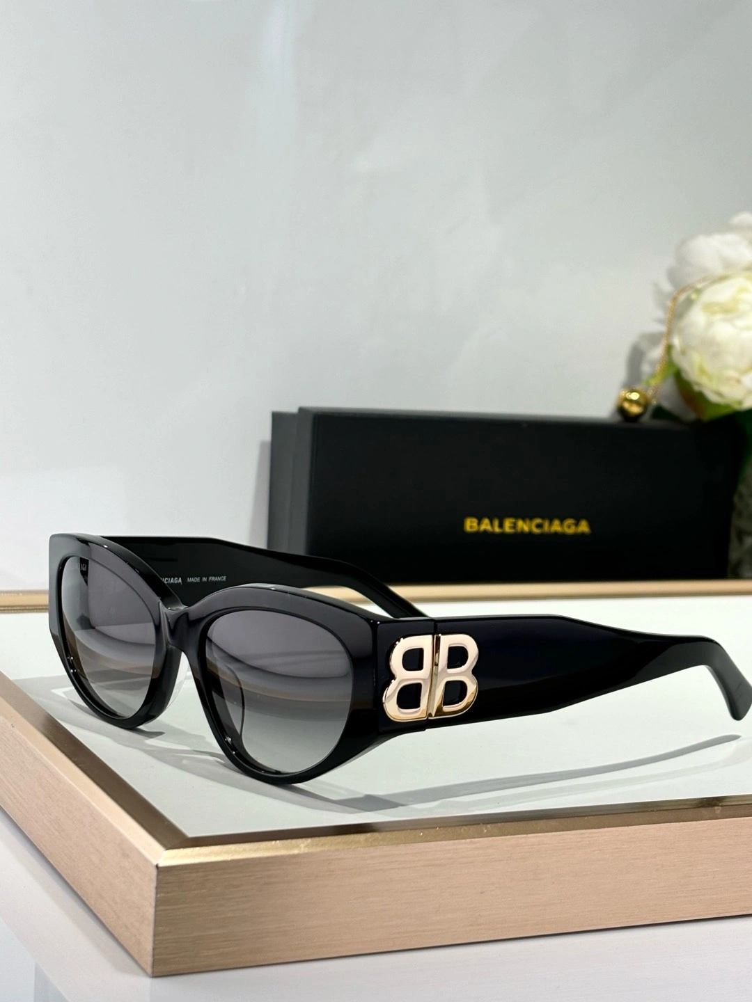 TechFriendly B*alenciaga Glasses Top XX 20250113- 17176