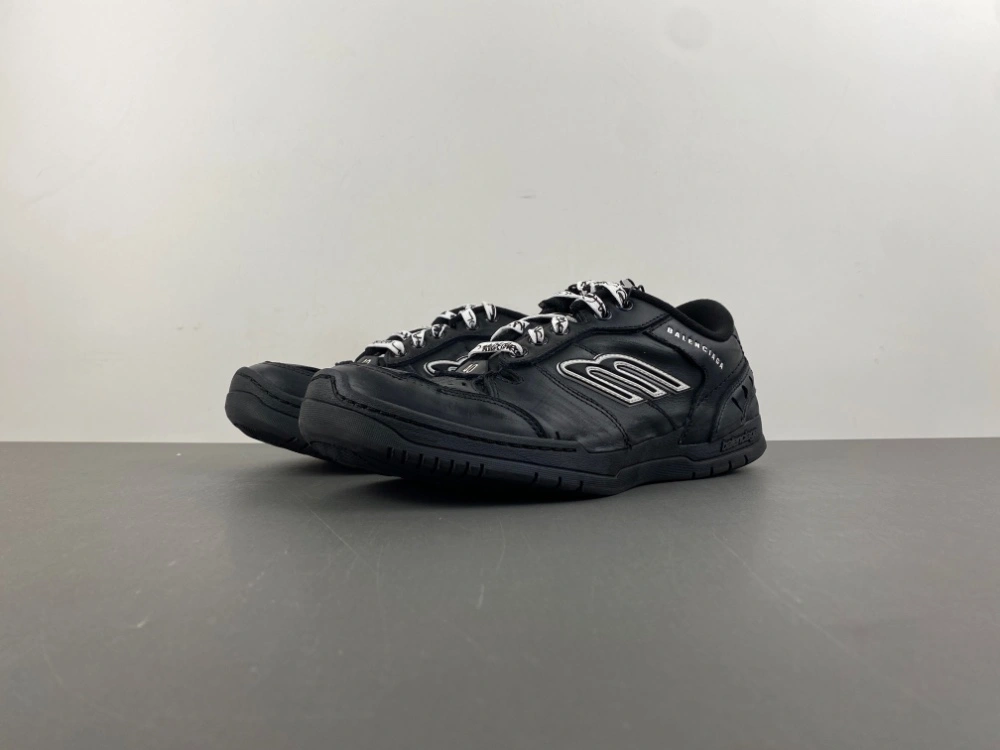 DailyWear B*alenciaga Hamptons AM 20260115- 4179