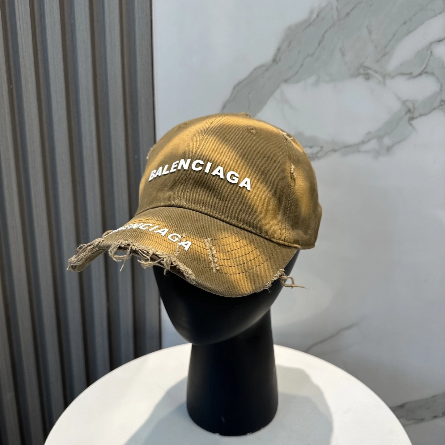 Soft B*alenciaga Hats Top XX20250411- 17383