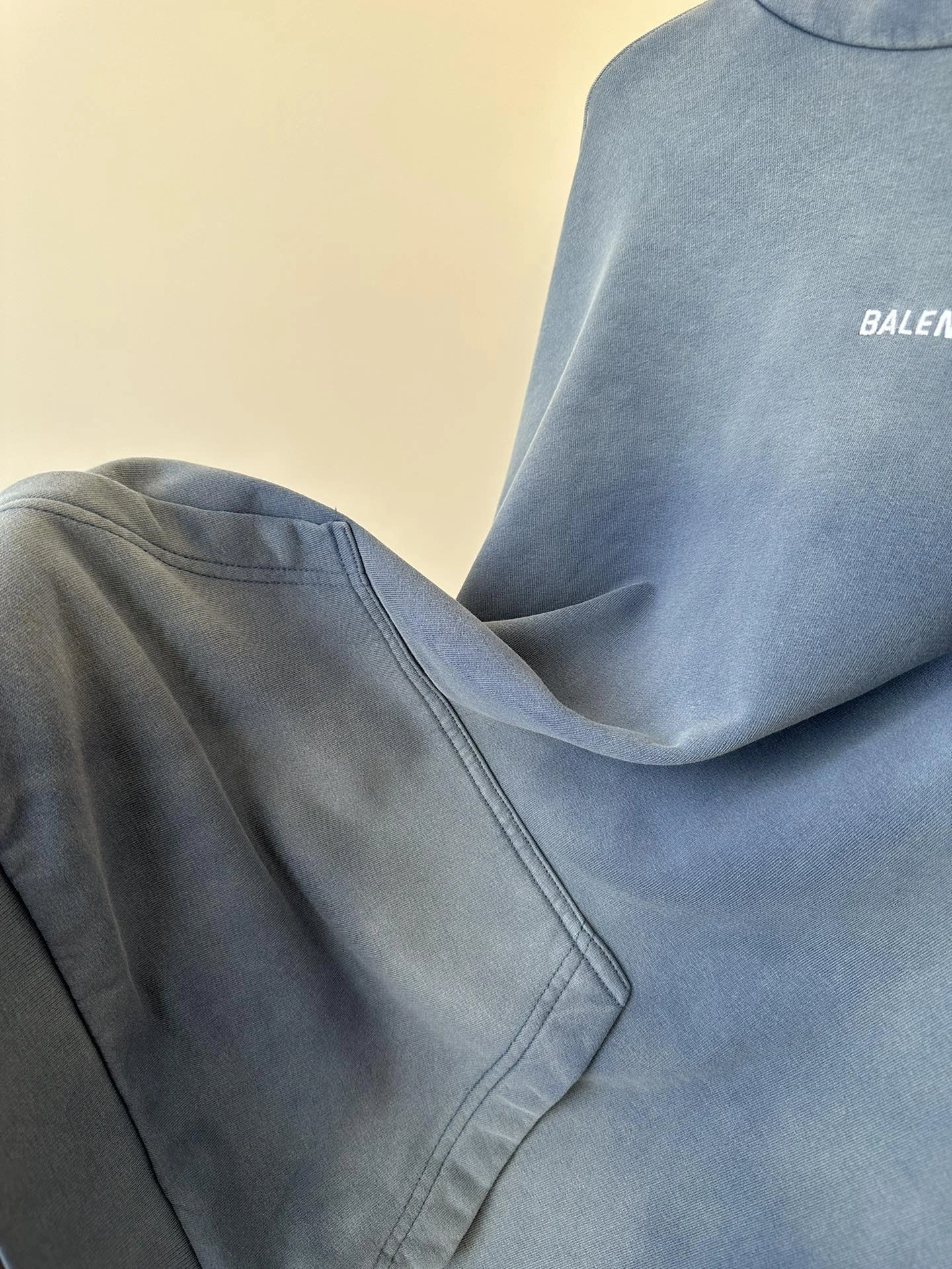 B*alenciaga Hoodies Top Quality D17 20231030- WeatherProof 10605