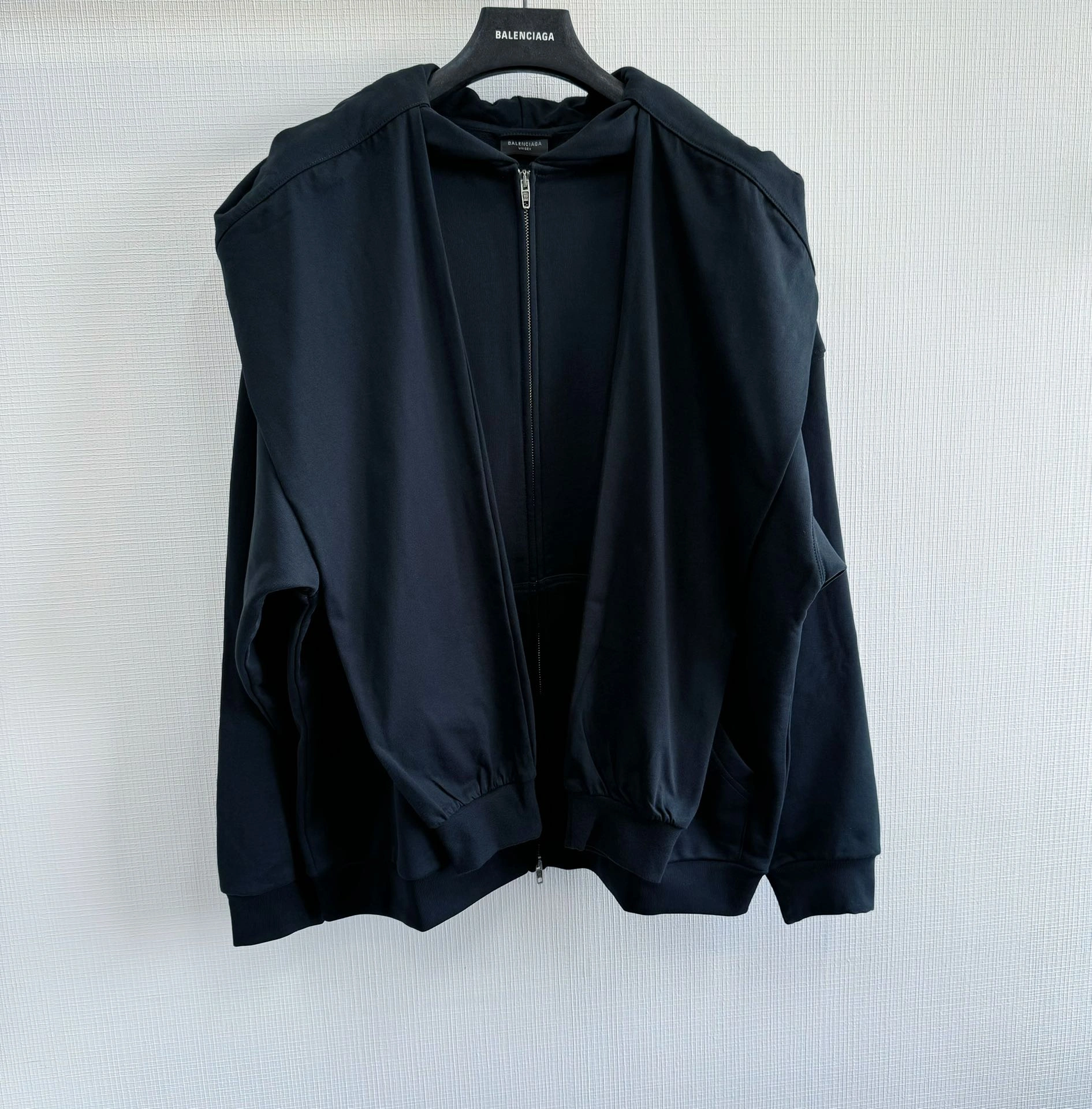 Supportive B*alenciaga Hoodies Top Quality D17 20240827- 10086