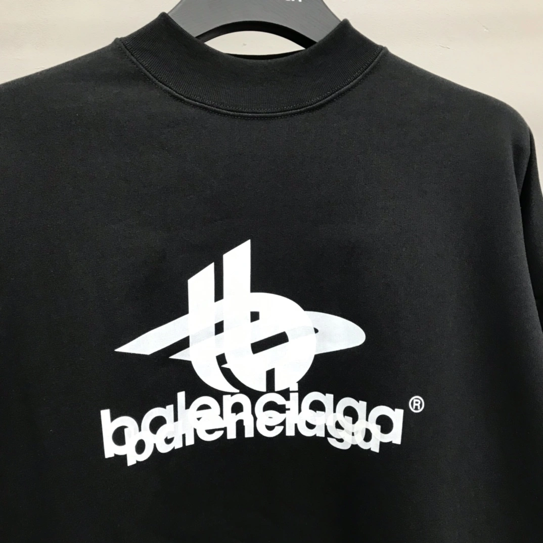 Attractive B*alenciaga Hoodies Top Quality DSX 20230921- 10966