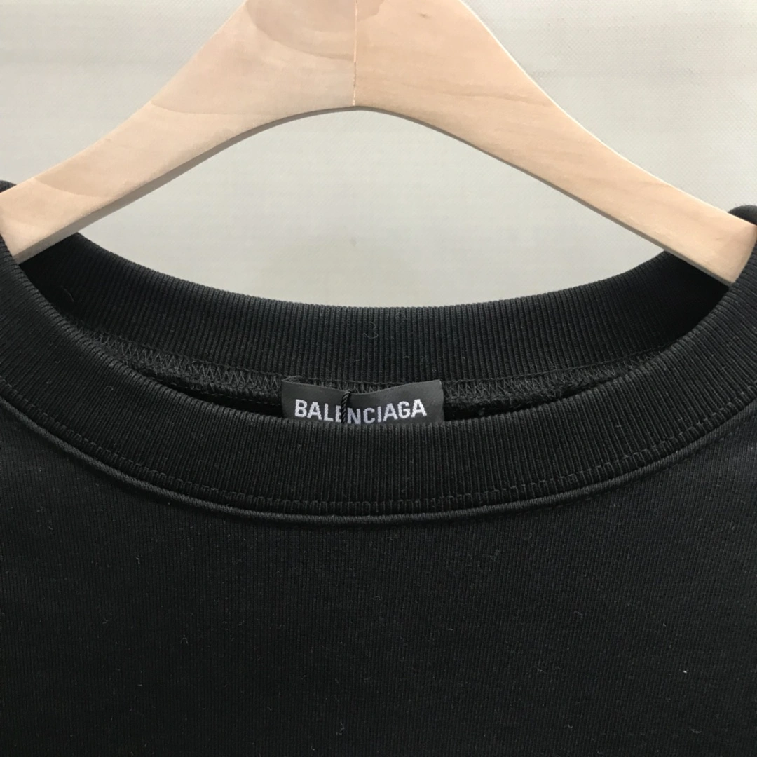 Refined B*alenciaga Hoodies Top Quality DSX 20231009- 10644