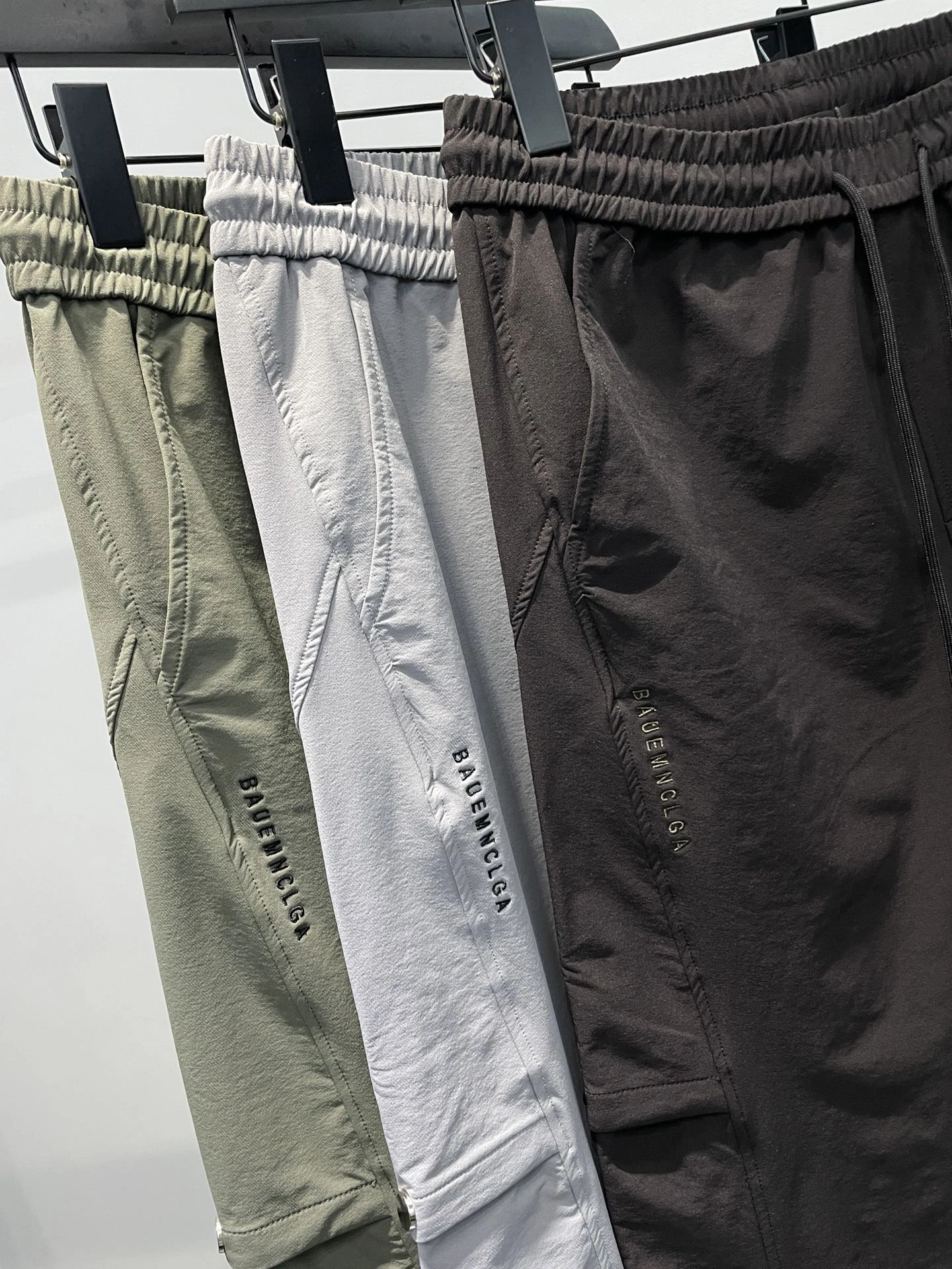 Durable B*alenciaga Pants Top Quality D17 20240504- 10472