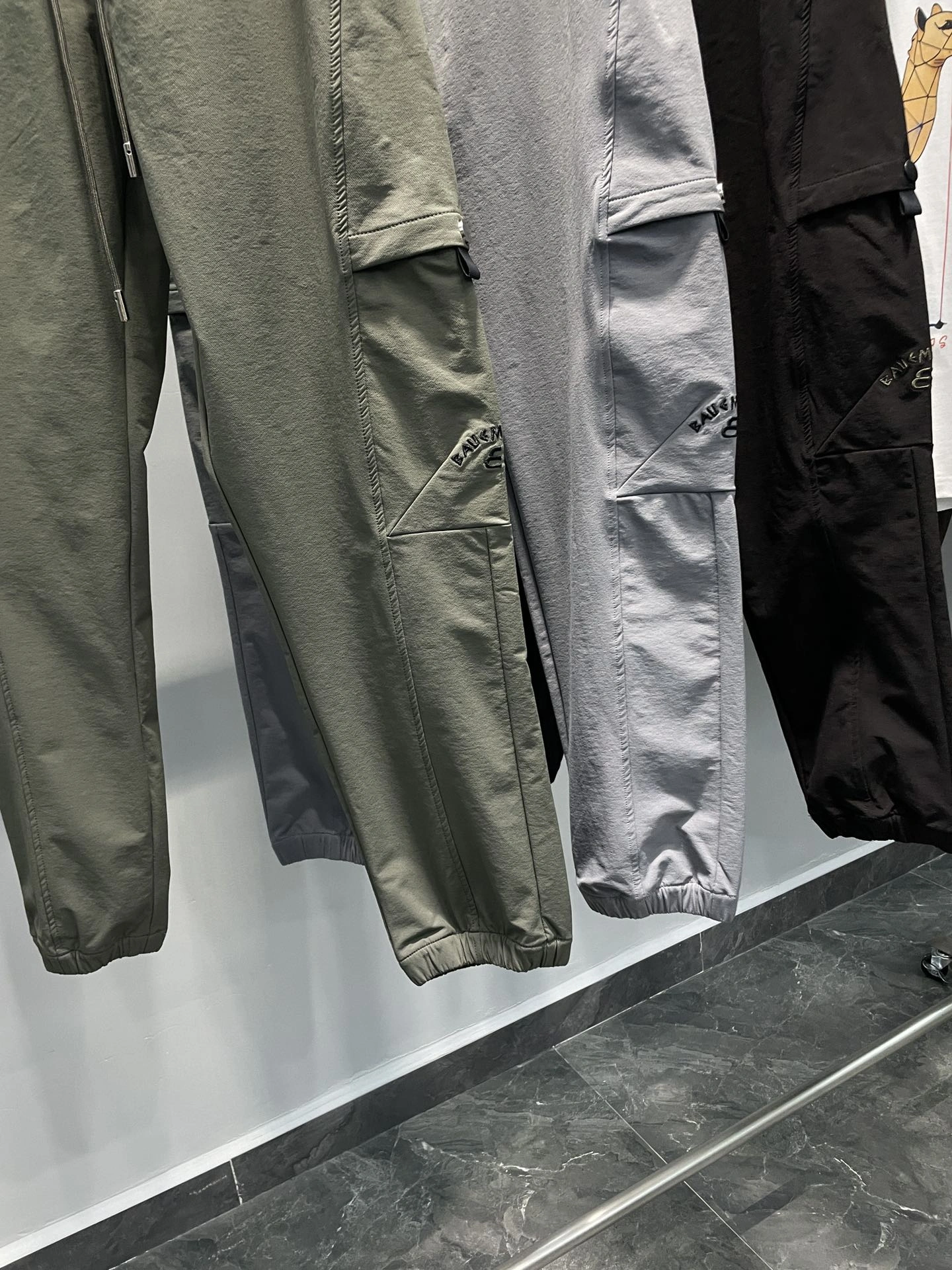 Durable B*alenciaga Pants Top Quality D17 20240504- 10472