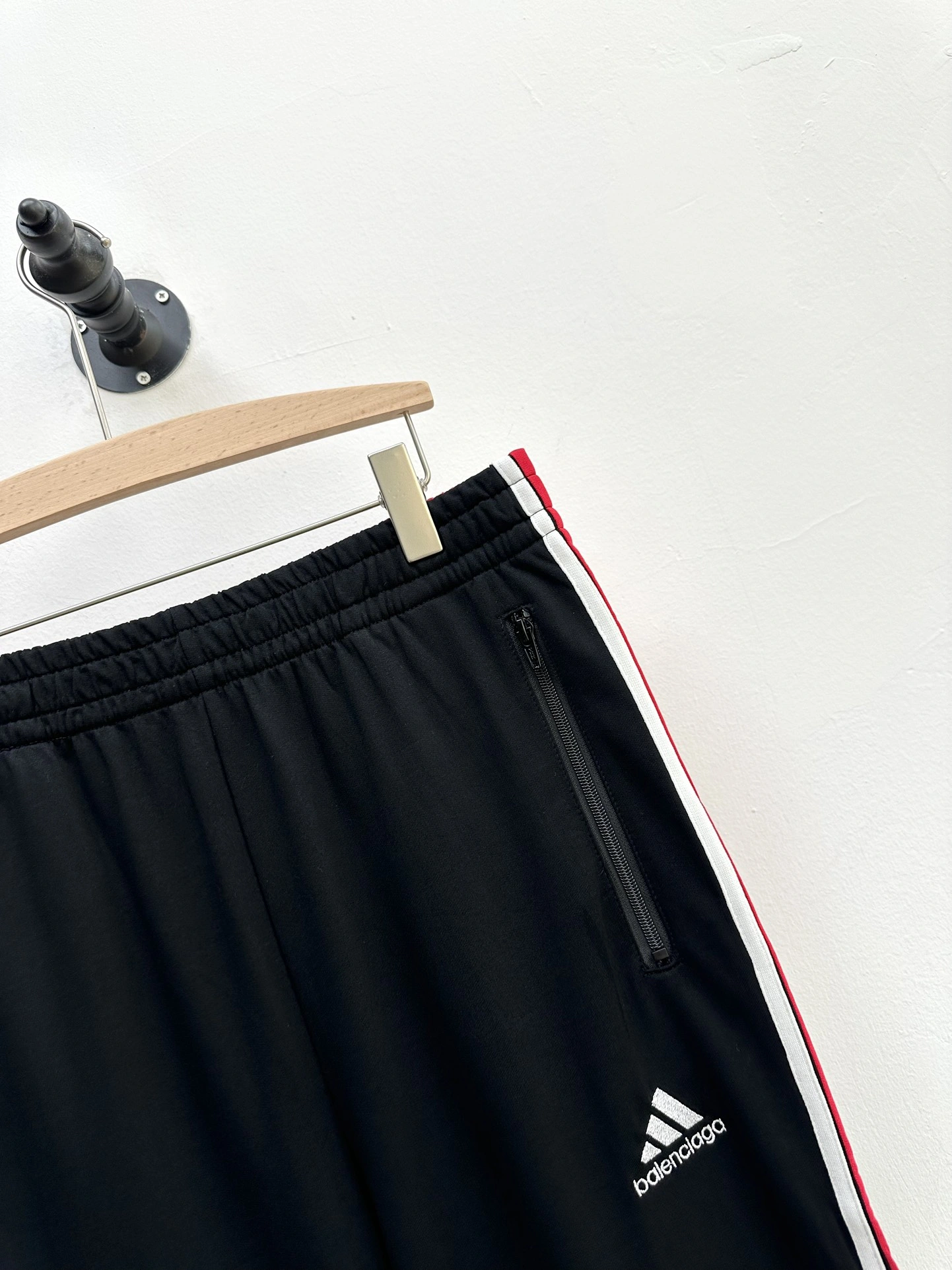 Stylish B*alenciaga Pants Top Quality D17 20240518- 10420