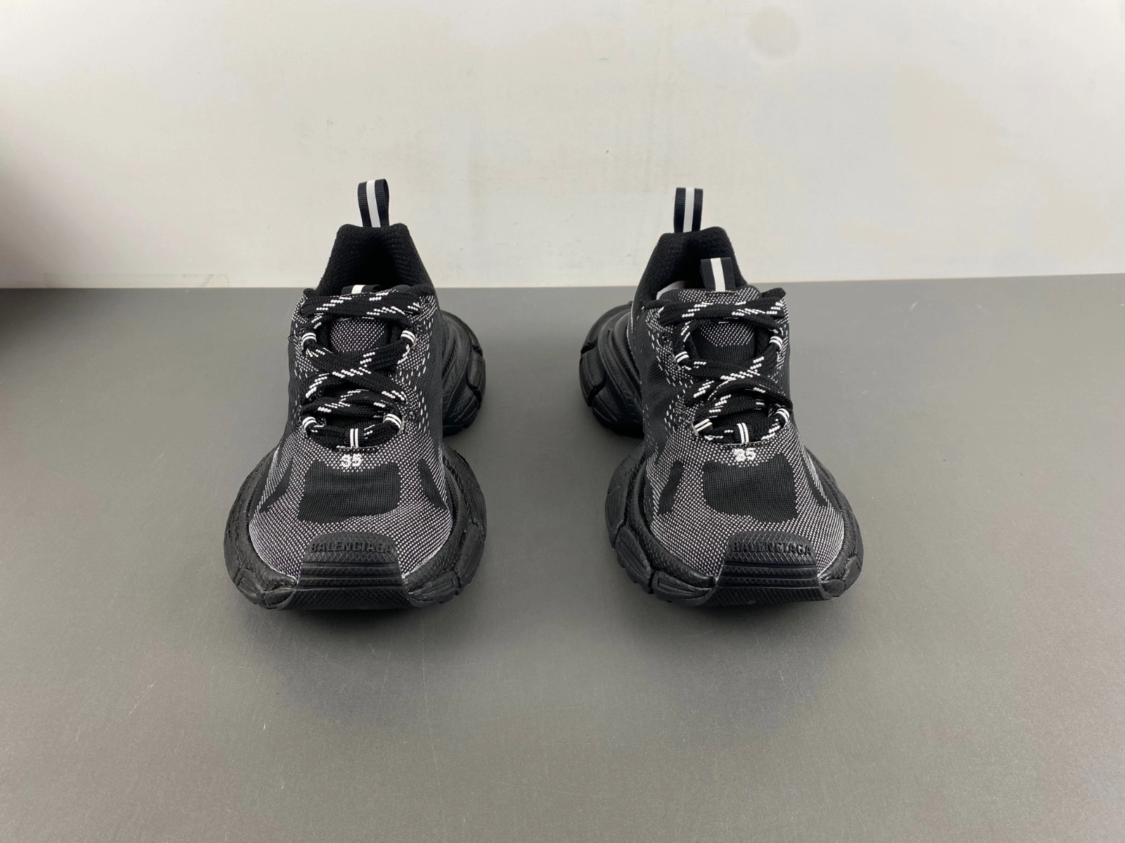 WeatherProof B*alenciaga Sneaker Low AM20250410- 4221