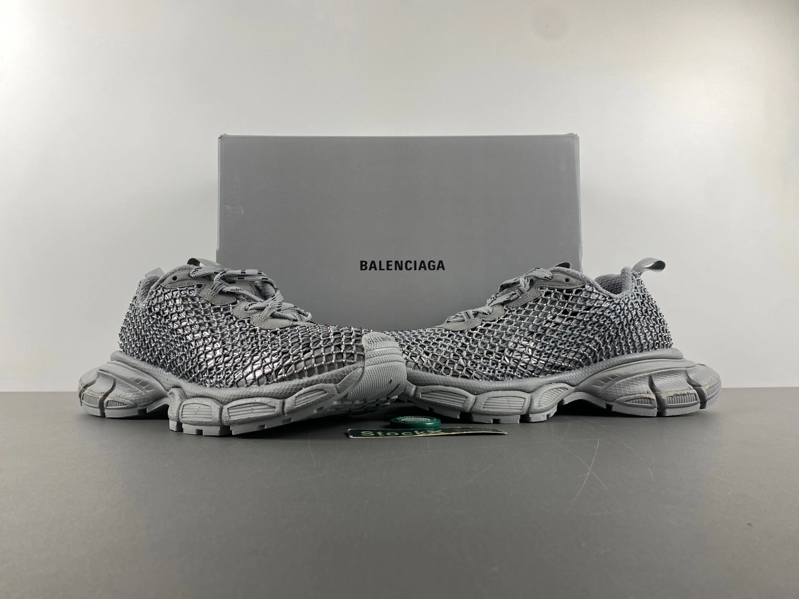 B*alenciaga Sneaker Low AM20250410- Modern 4226