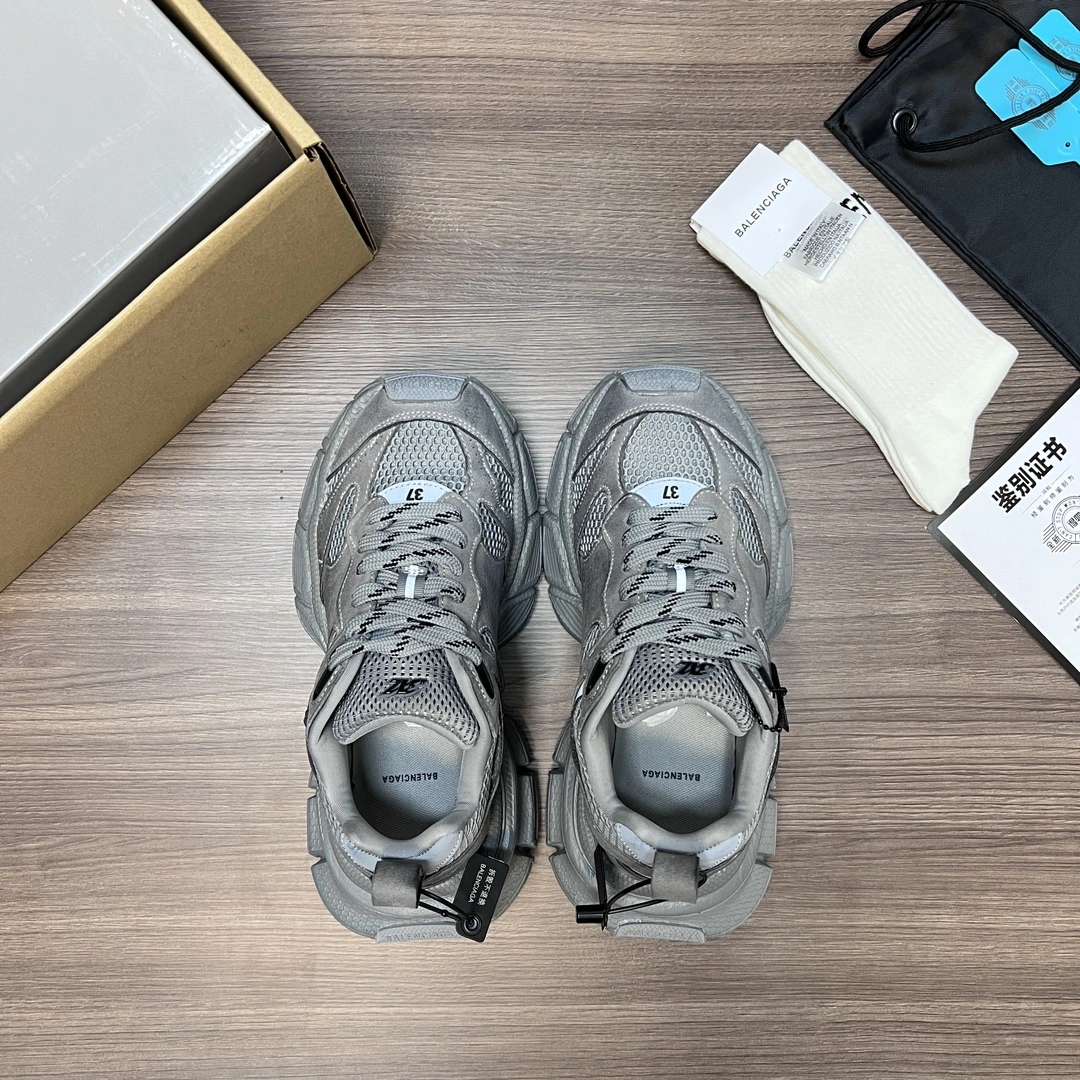 B*alenciaga Sneaker Low tianyi 20250114- Supportive 4229