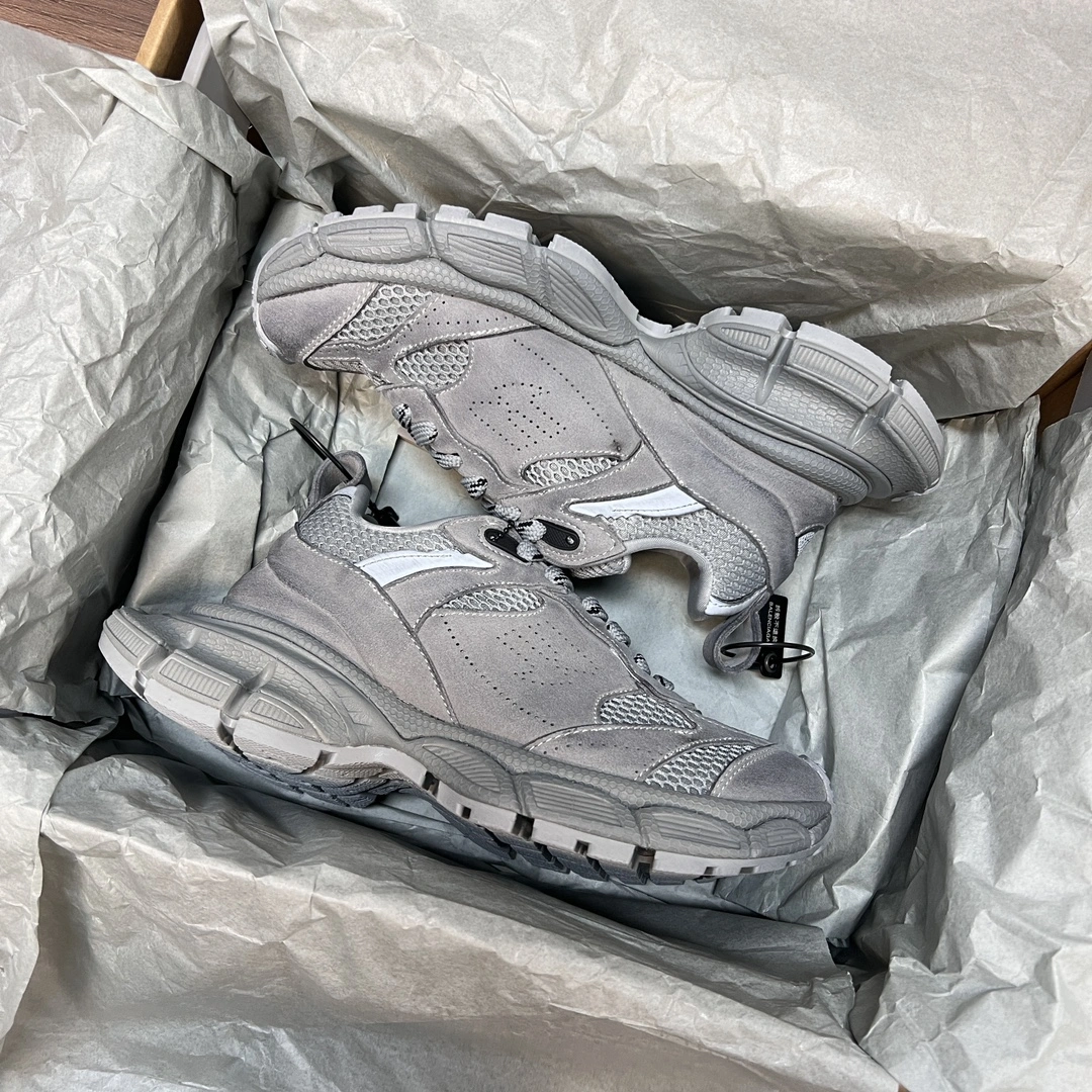 B*alenciaga Sneaker Low tianyi 20250114- Supportive 4229