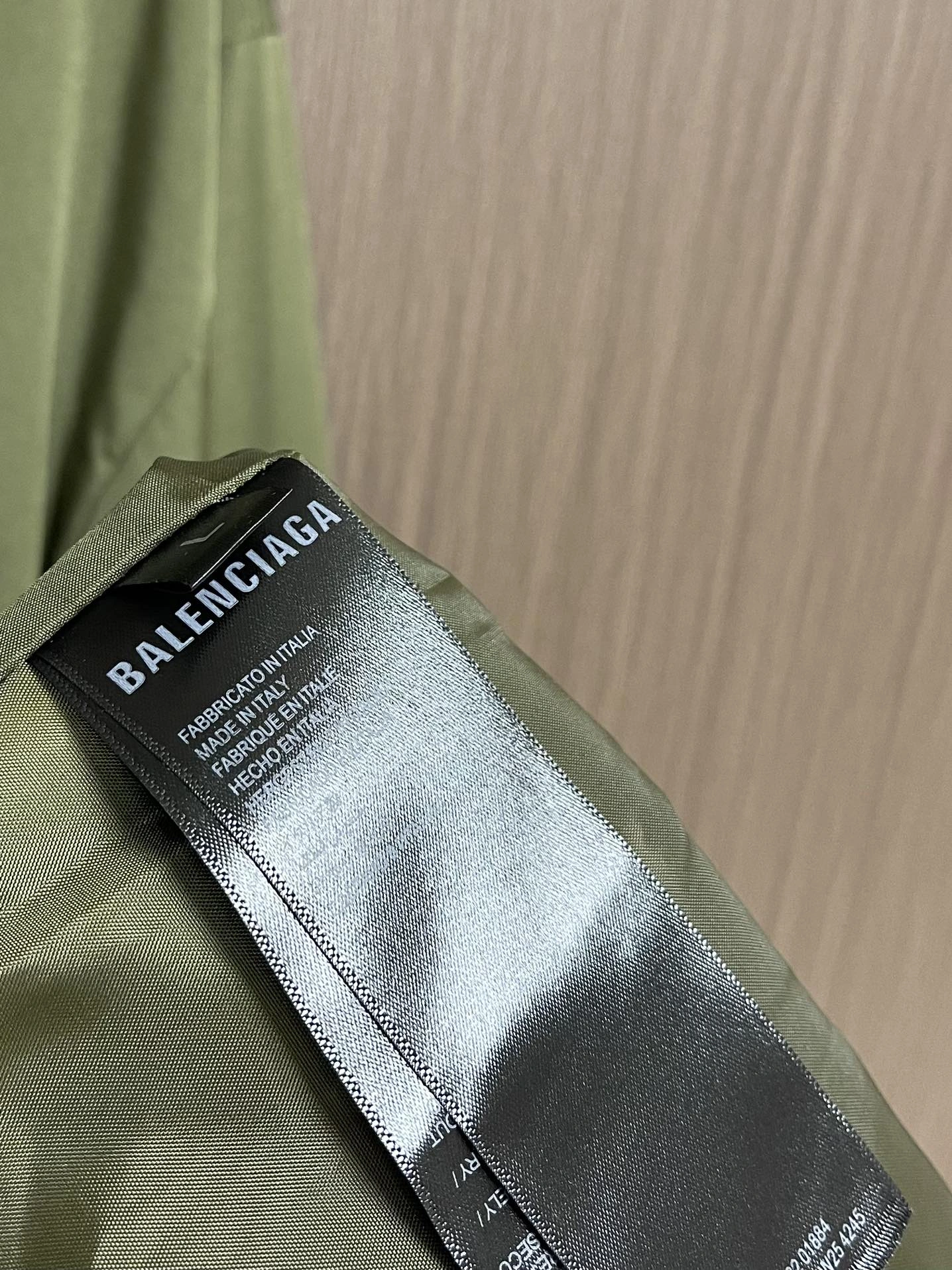 Flexible B*alenciaga Sun protective clothing Top Quality D17 20240819- 10098