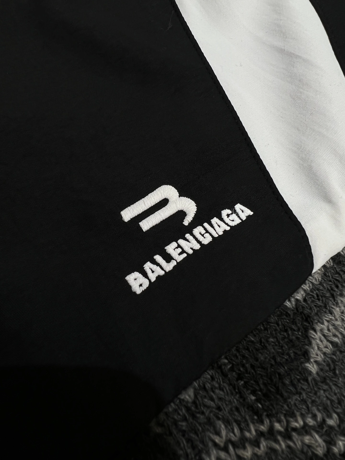 B*alenciaga Sweater Top Quality D17 20231102- Contemporary 10595