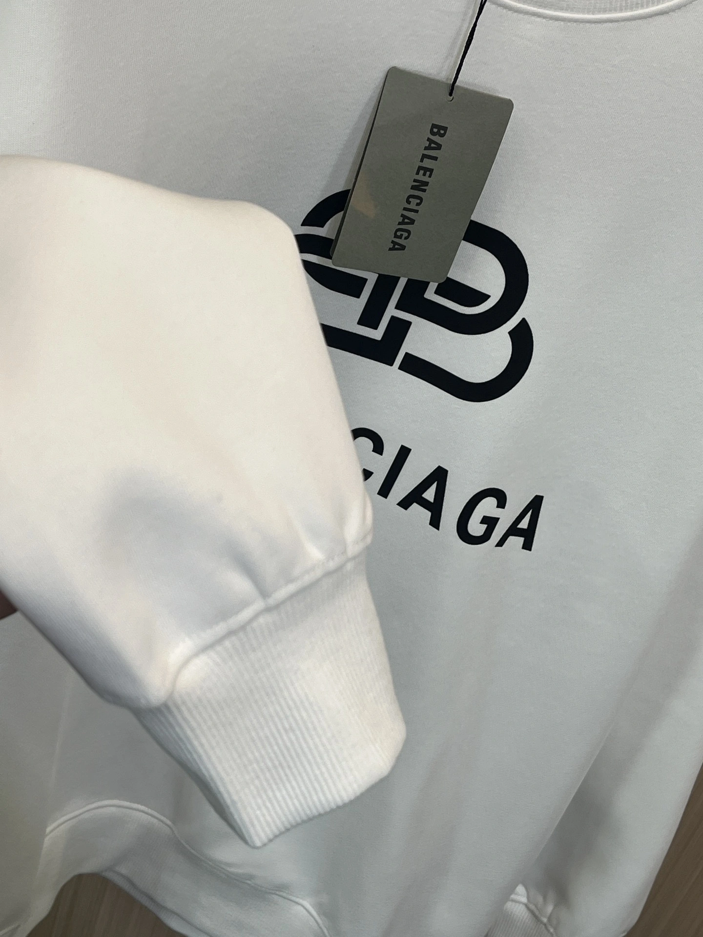 MultiPurpose B*alenciaga Sweatshirt Top Quality AZ 20231018- 10626