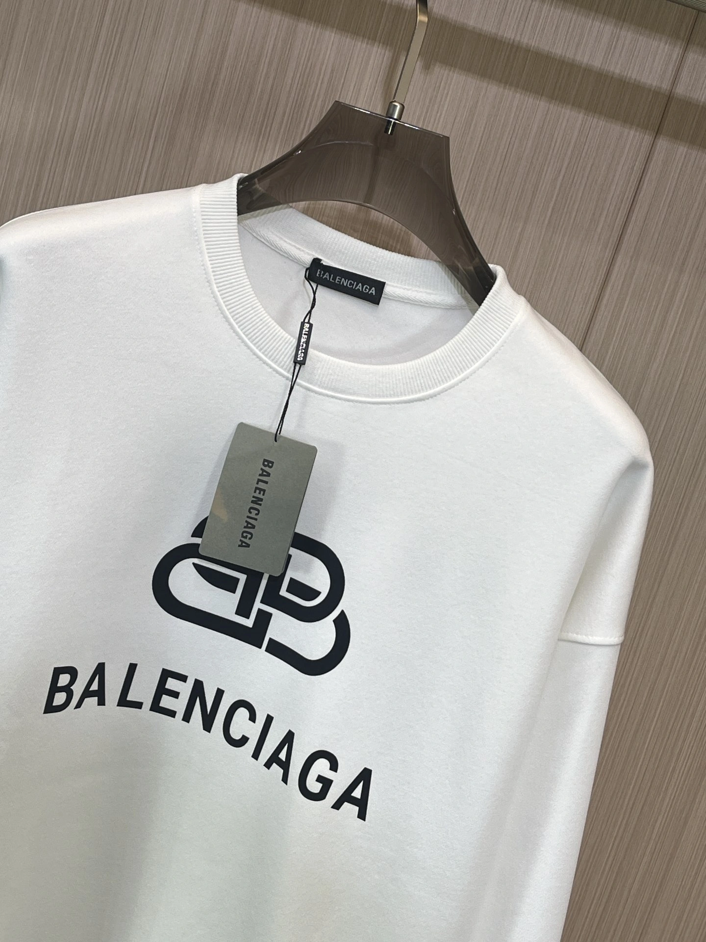 MultiPurpose B*alenciaga Sweatshirt Top Quality AZ 20231018- 10626