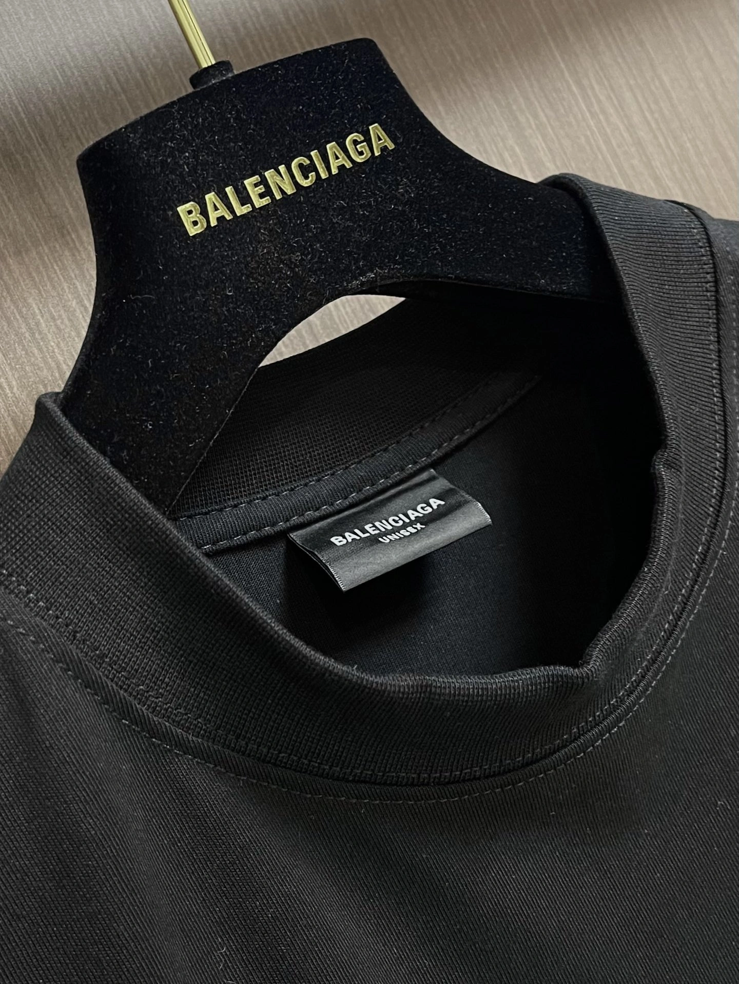 Vibrant B*alenciaga T-shirt Top Quality D17 20240320- 10582