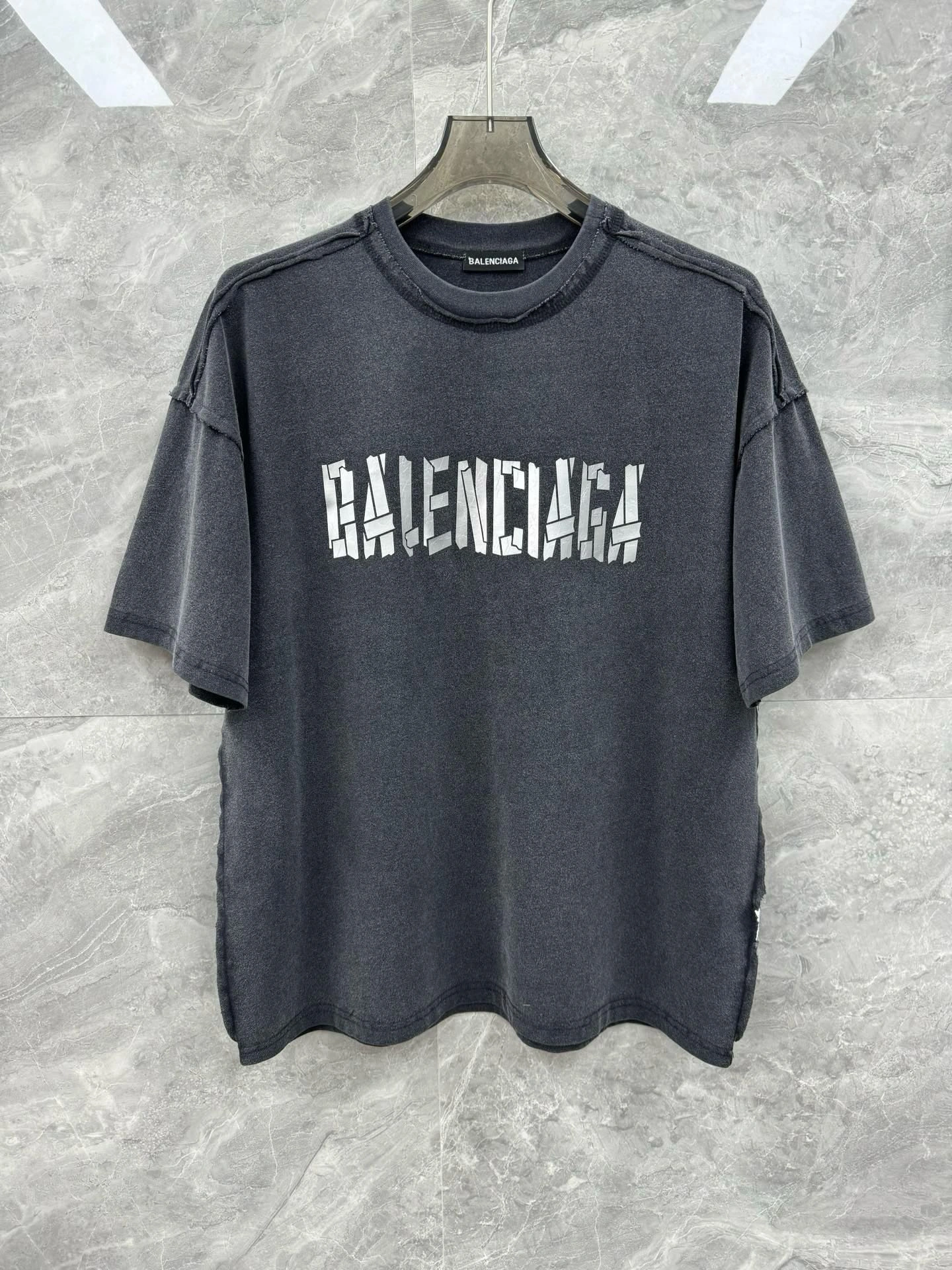 Resilient B*alenciaga T-shirt Top Quality D17 20240327- 10560