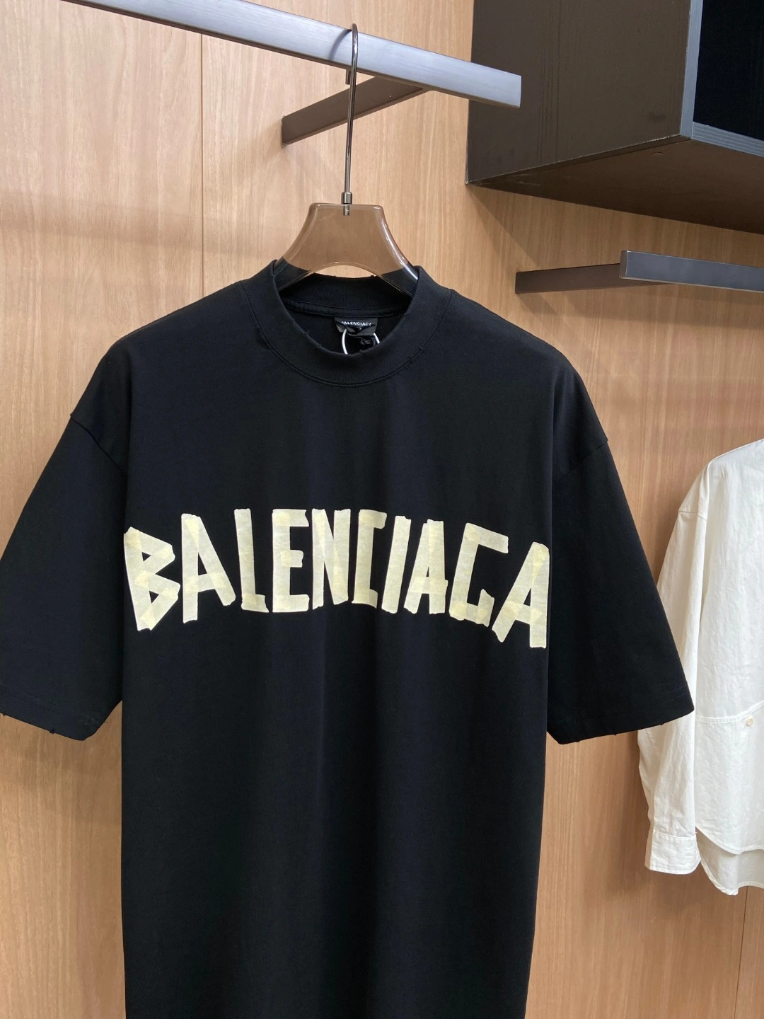 FlexibleFit B*alenciaga T-shirt Top Quality D17 20240405- 10543