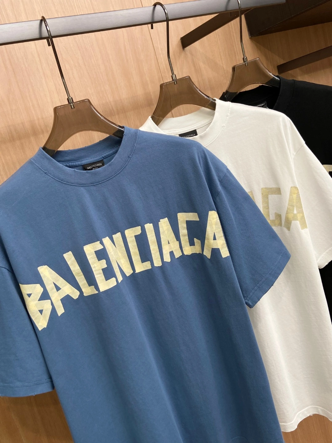 FlexibleFit B*alenciaga T-shirt Top Quality D17 20240405- 10543