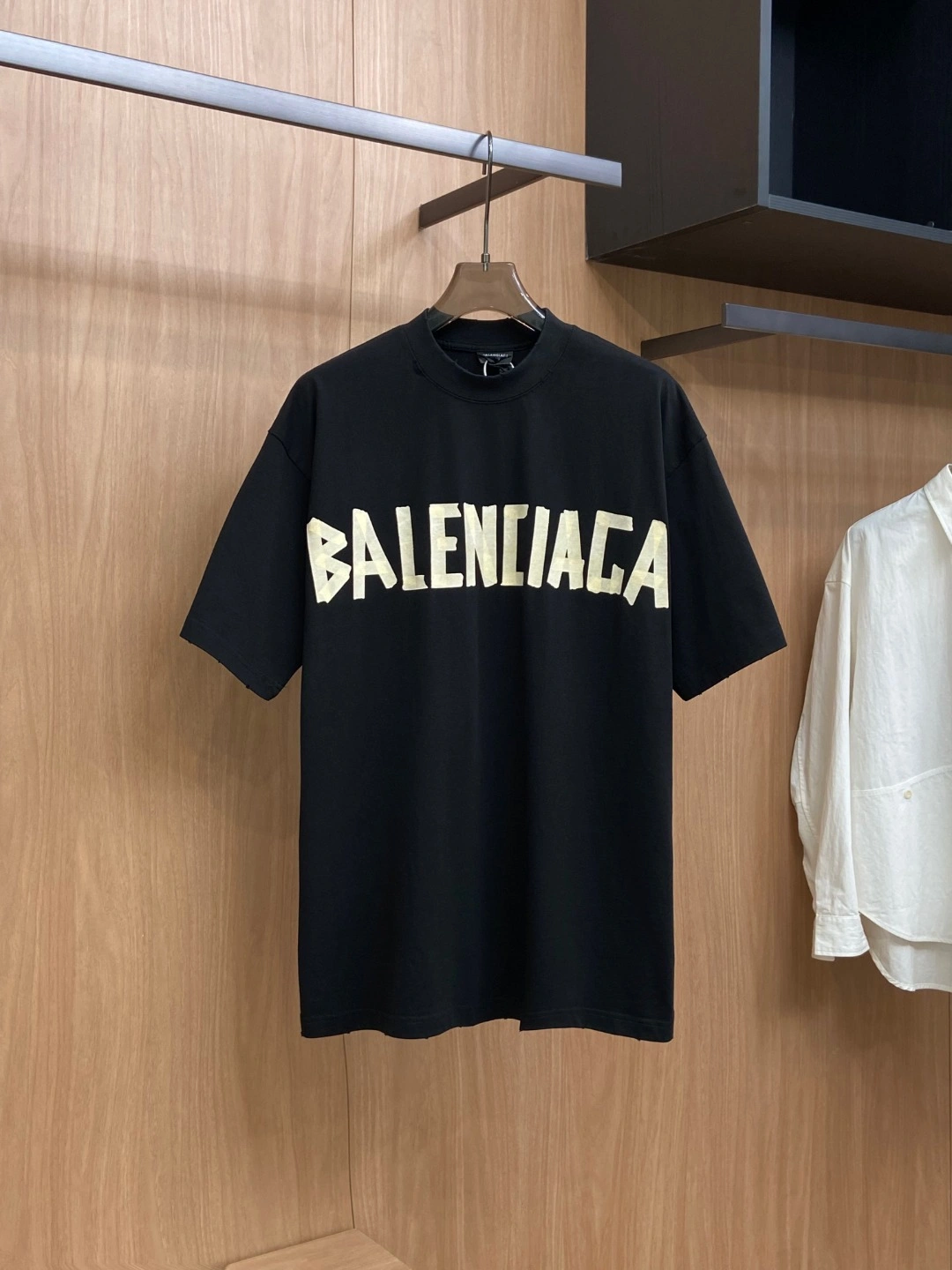 FlexibleFit B*alenciaga T-shirt Top Quality D17 20240405- 10543