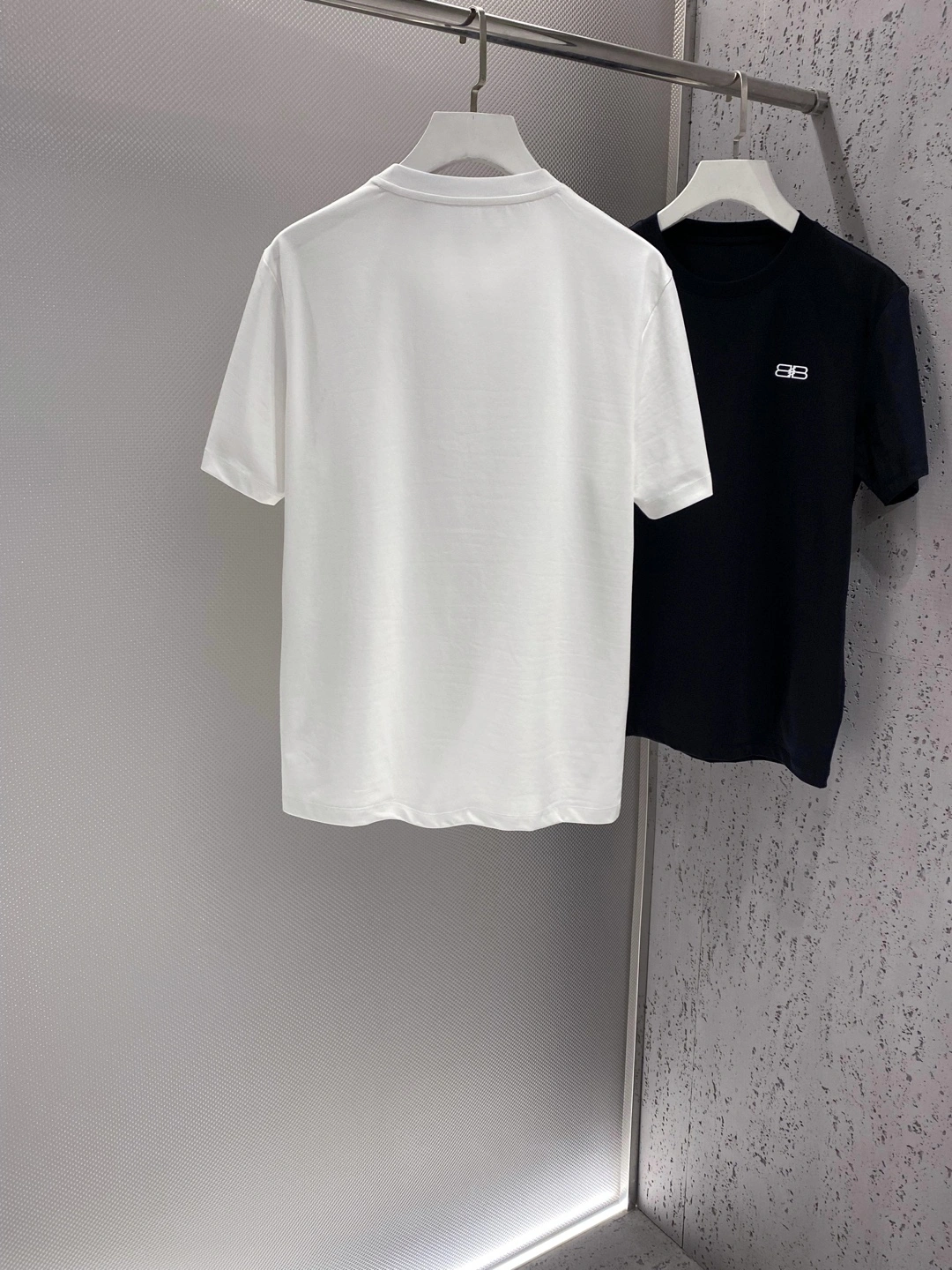 Lightweight B*alenciaga T-shirt Top Quality D17 20240417- 10523