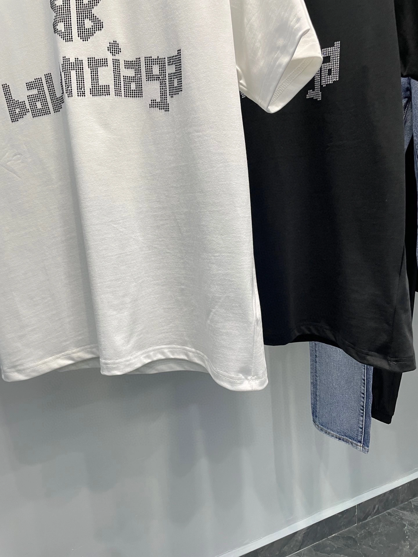 B*alenciaga T-shirt Top Quality D17 20240419- EasyCare 10512