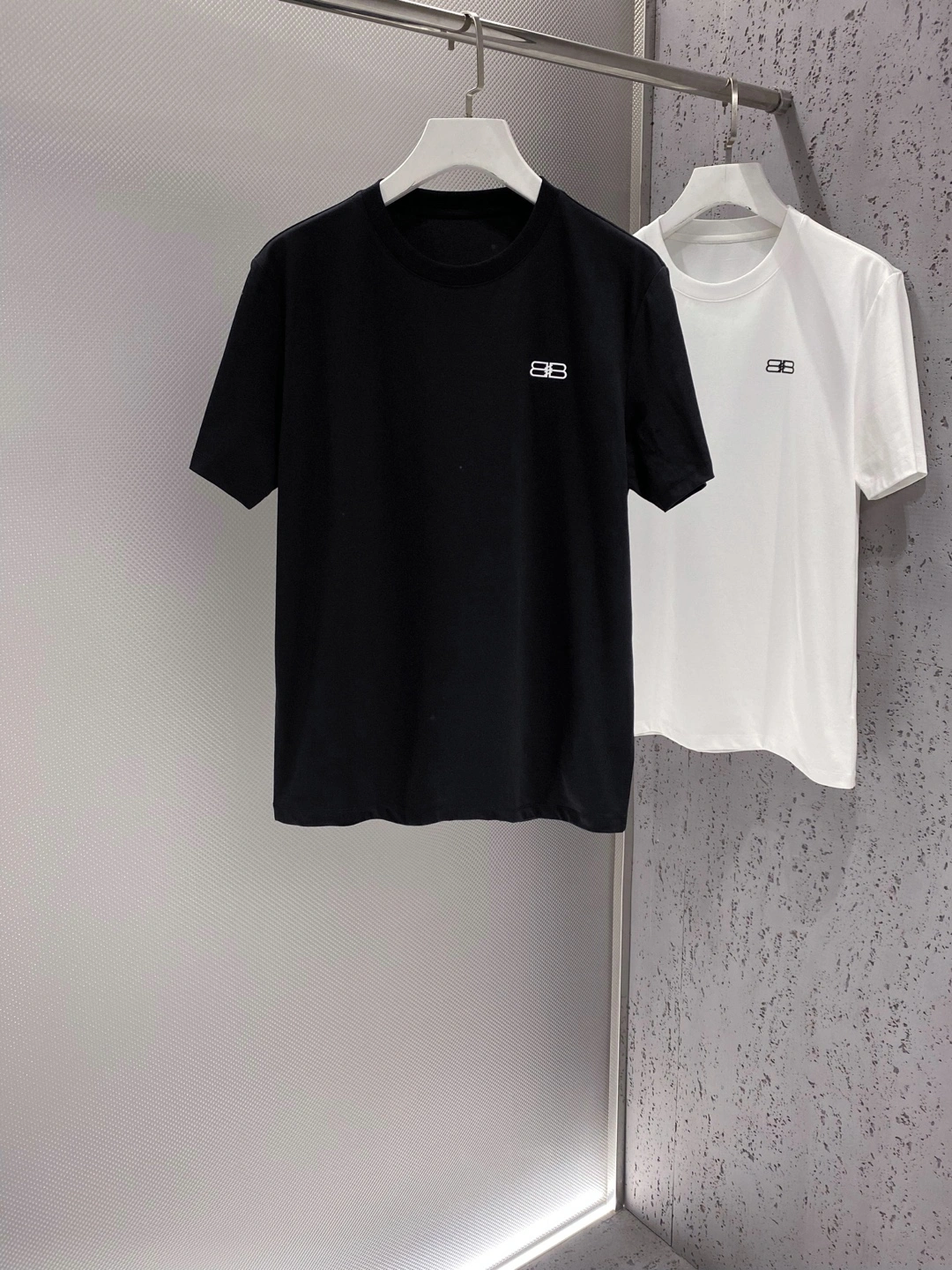 Popular B*alenciaga T-shirt Top Quality D17 20240501- 10477