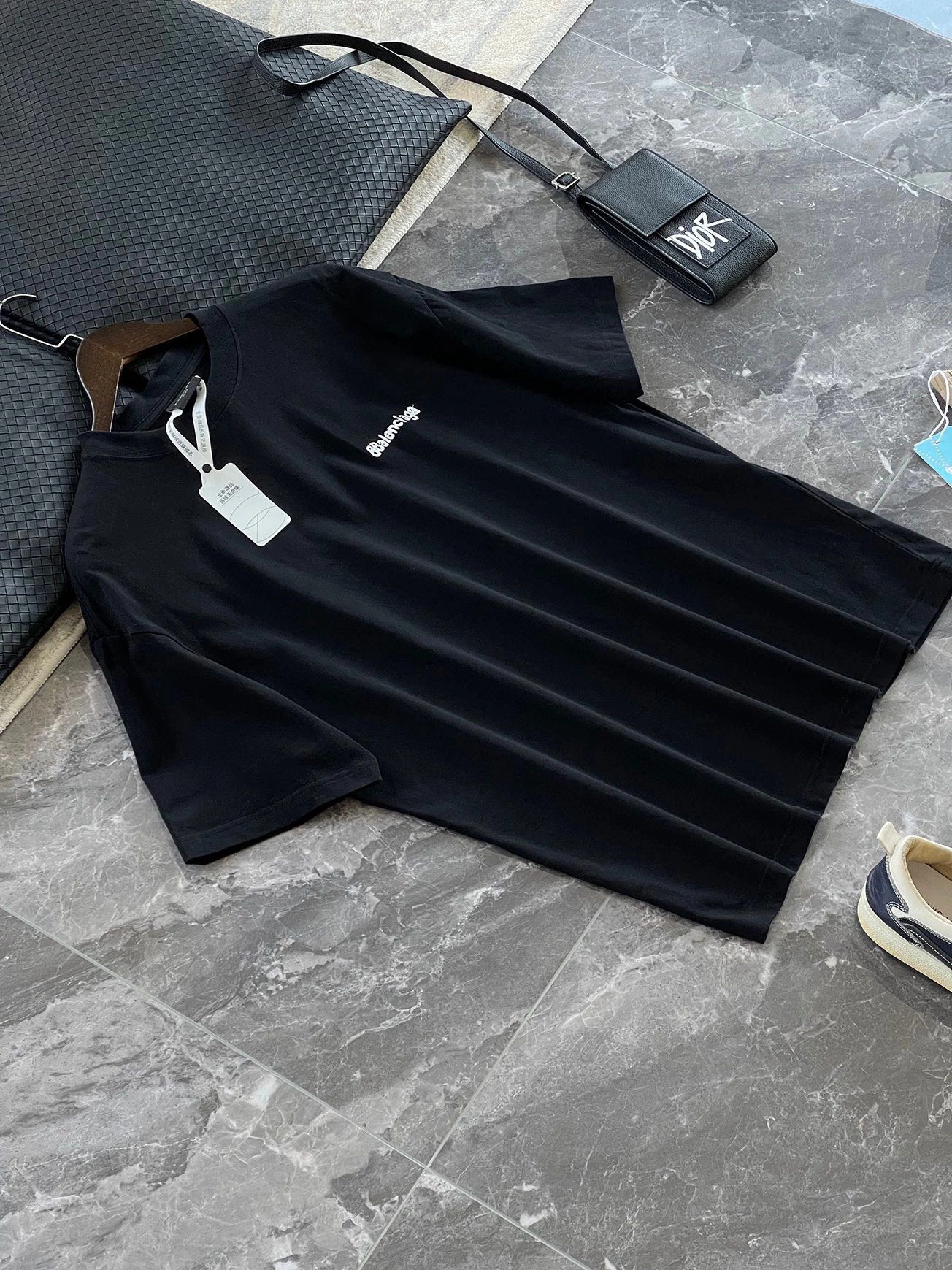 EyeCatching B*alenciaga T-shirt Top Quality D17 202405189- 10419
