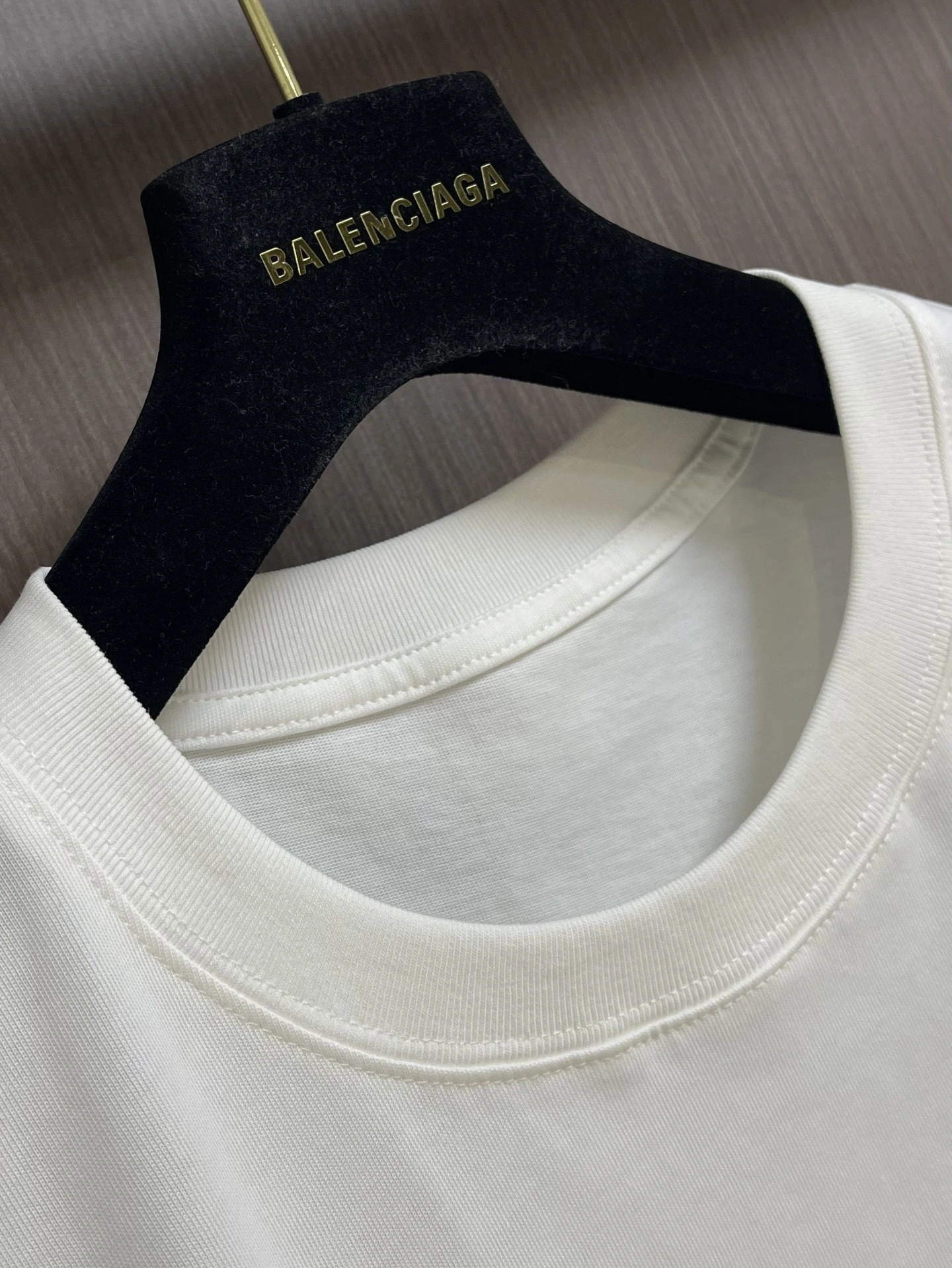 Reliable B*alenciaga T-shirt Top Quality D17 20240520- 10408
