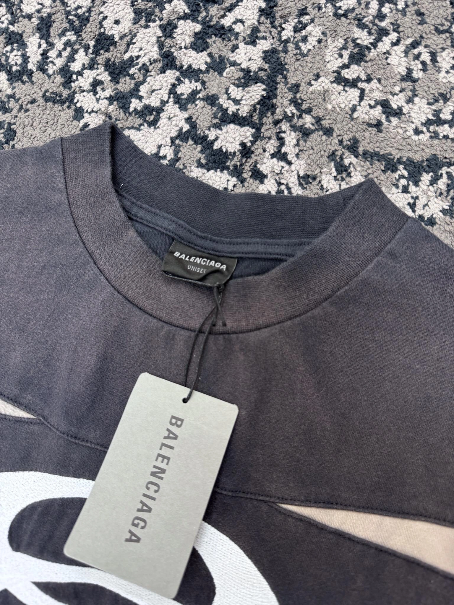 Premium B*alenciaga T-shirt Top Quality D17 20240524- 10397