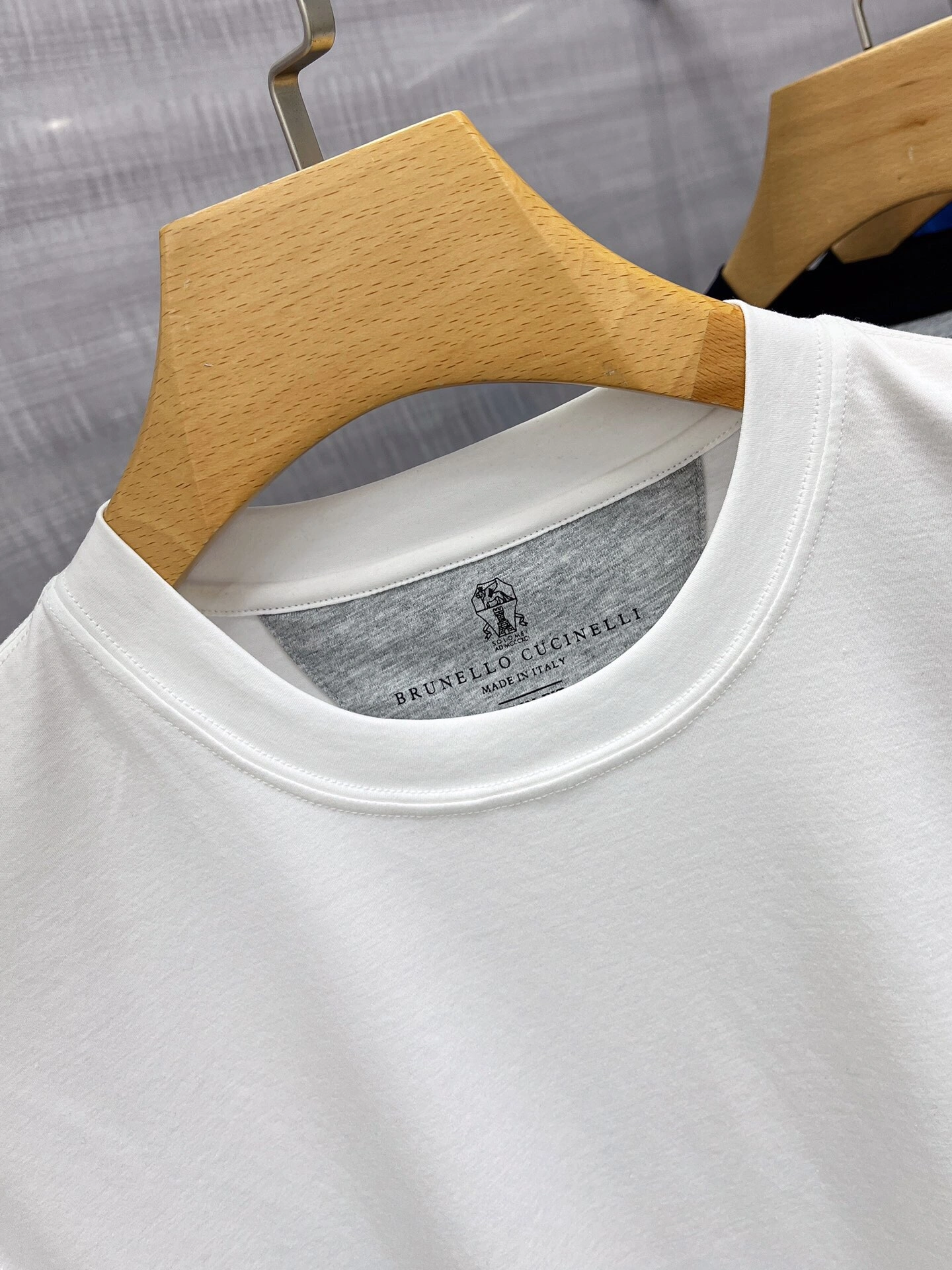 B*alenciaga T-shirt Top Quality D17 20240807- ModernLook 10103