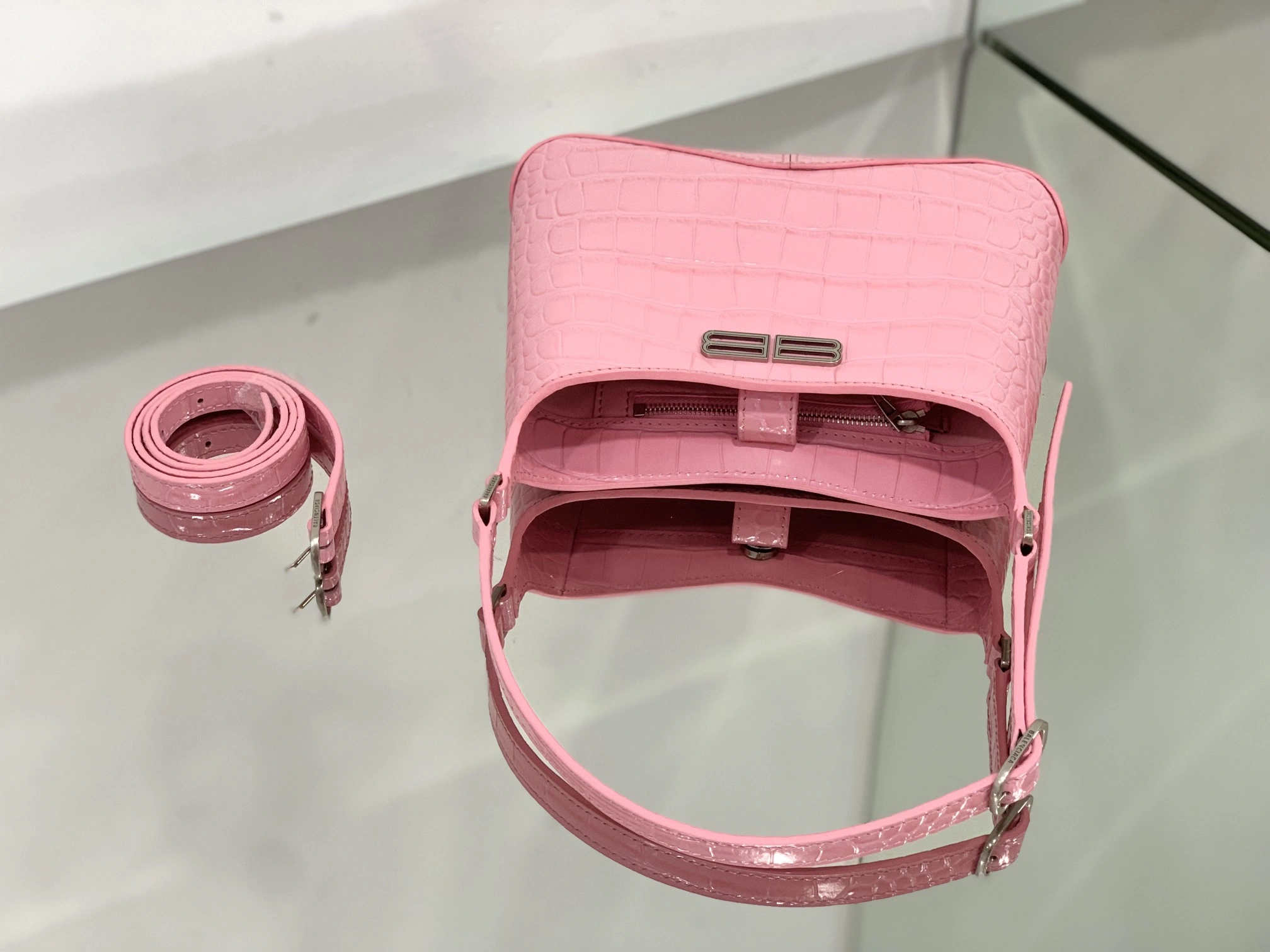 B*alenciaga Top Bag 19.8*18.8*4.8cm OdorResistant 9200