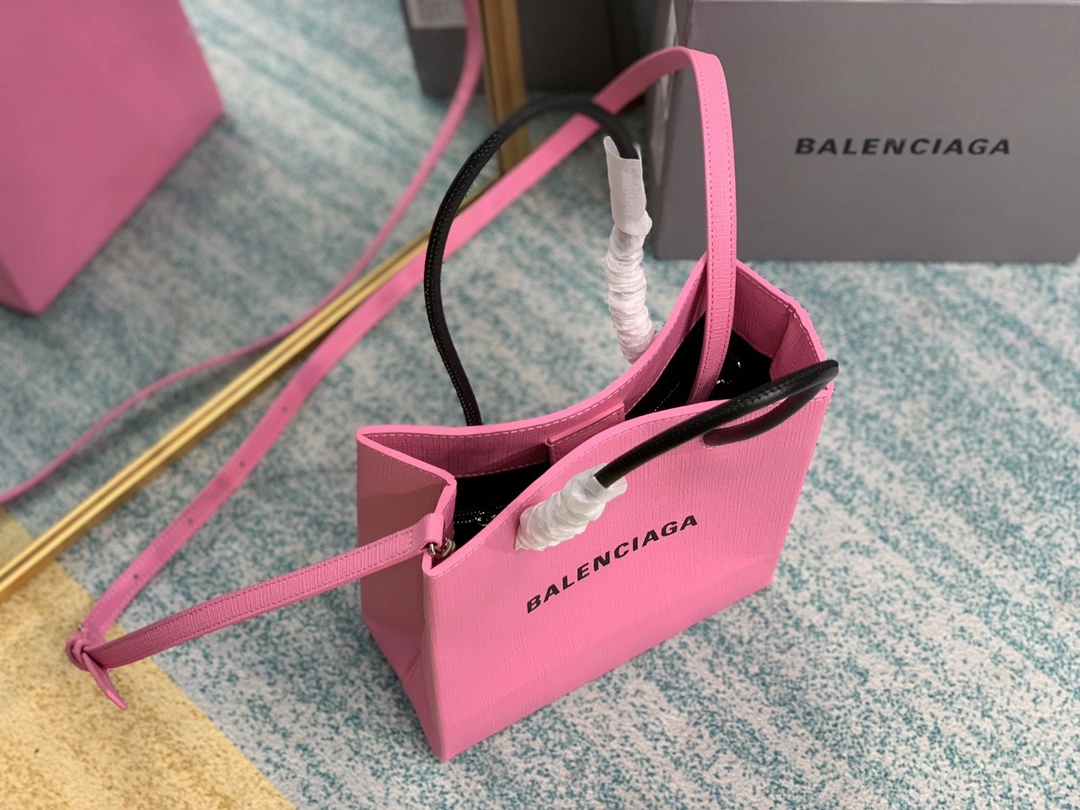 Efficient B*alenciaga Top Bag 19*20*9cm 9083