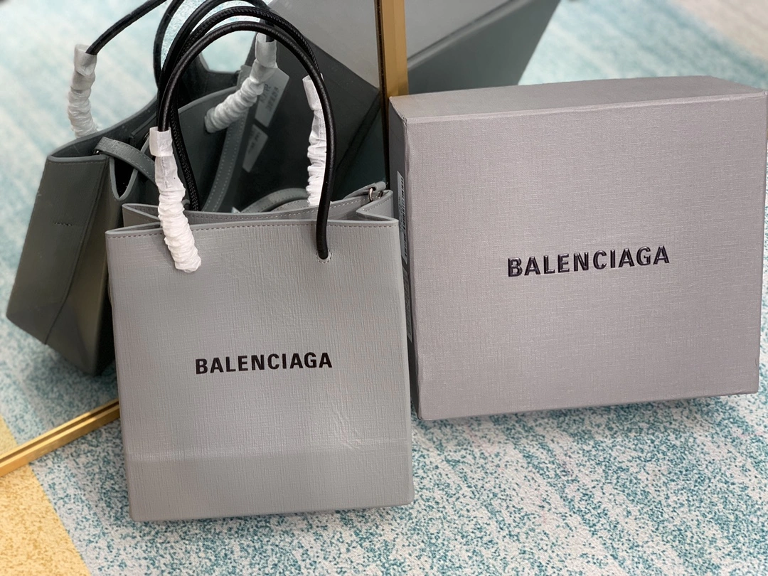 Comfortable B*alenciaga Top Bag 19*20*9cm 9080
