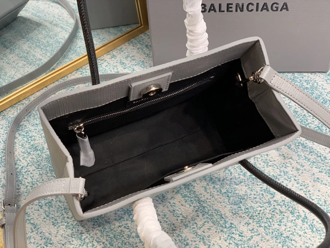 Comfortable B*alenciaga Top Bag 19*20*9cm 9080