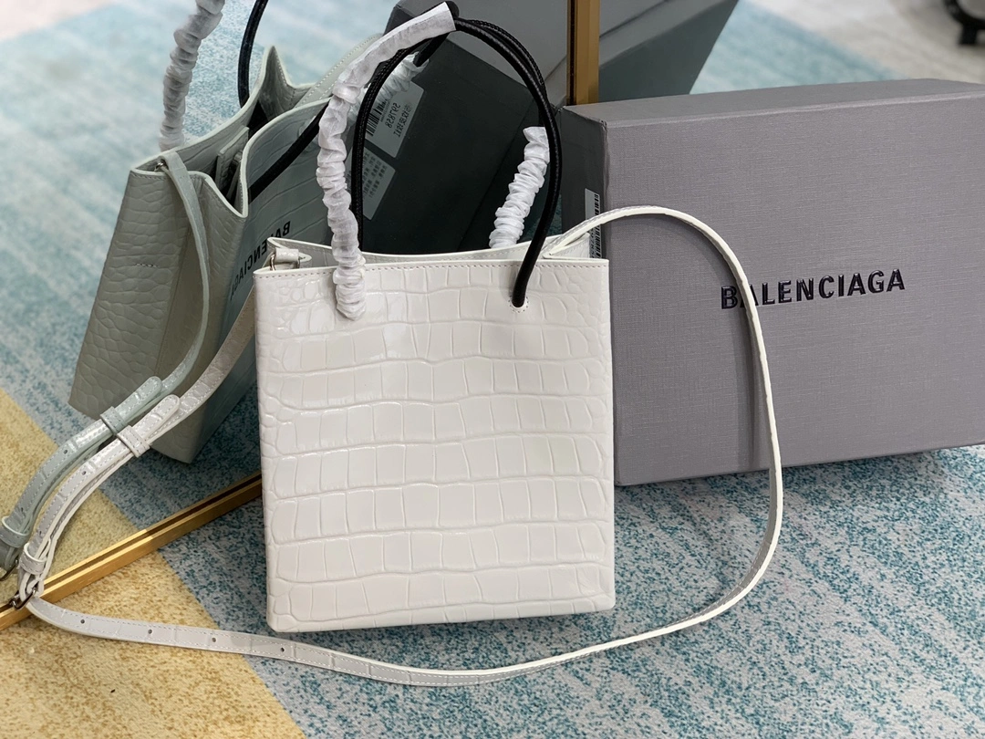 B*alenciaga Top Bag 19*20*9cm Trendsetting 9079