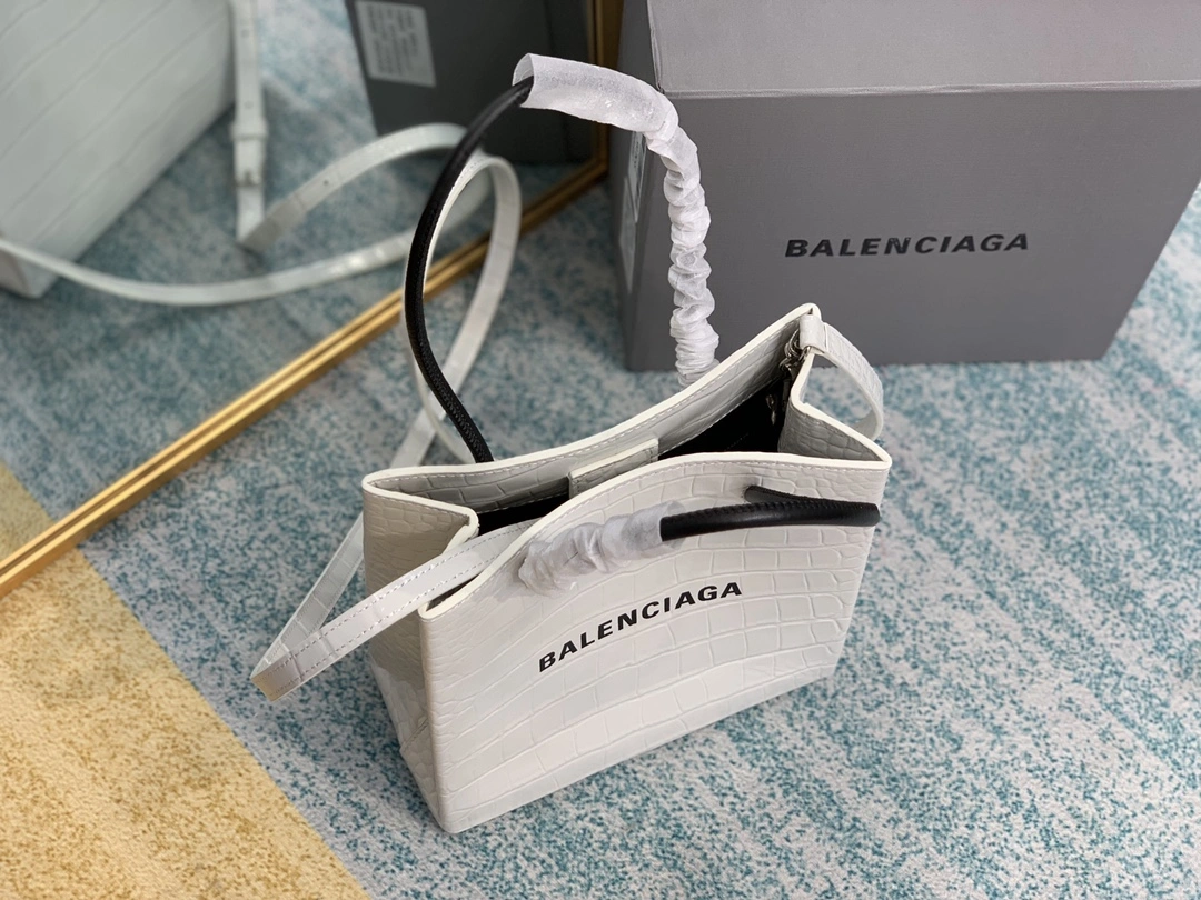 B*alenciaga Top Bag 19*20*9cm Trendsetting 9079