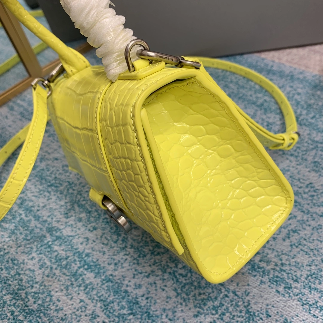 B*alenciaga Top Bag 19*8*21cm Bold 9097