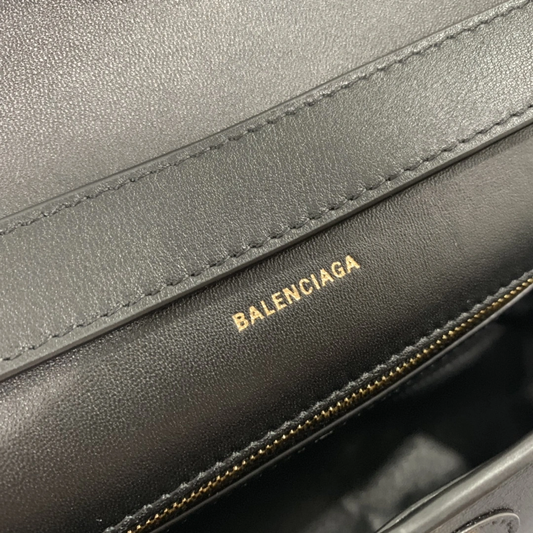 Stylish B*alenciaga Top Bag 25.5*6*16cm 9113