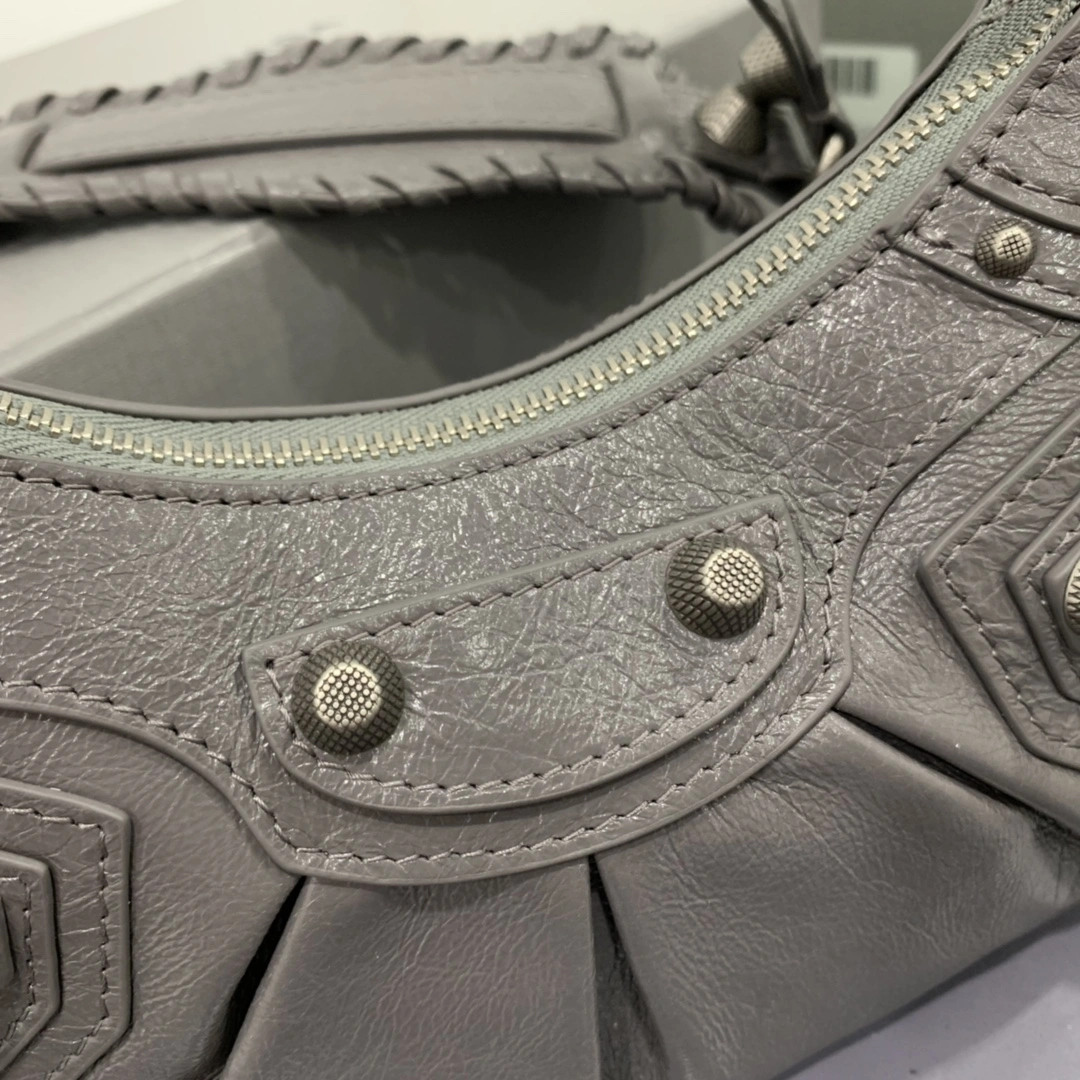 Practical B*alenciaga Top Bag 25*16*6.5cm 9185