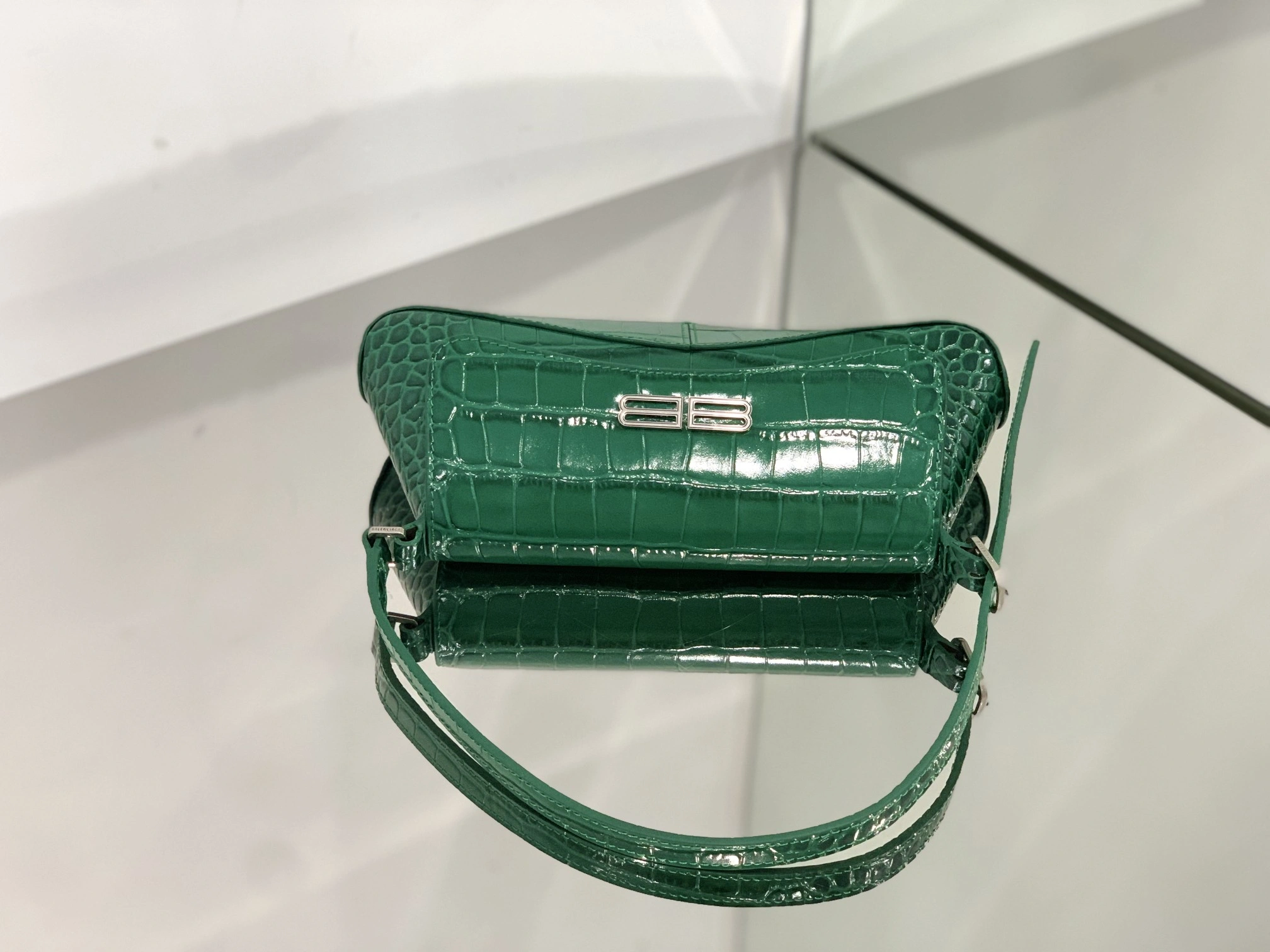 WaterResistant B*alenciaga Top Bag 27*15.5*4.8cm 9192