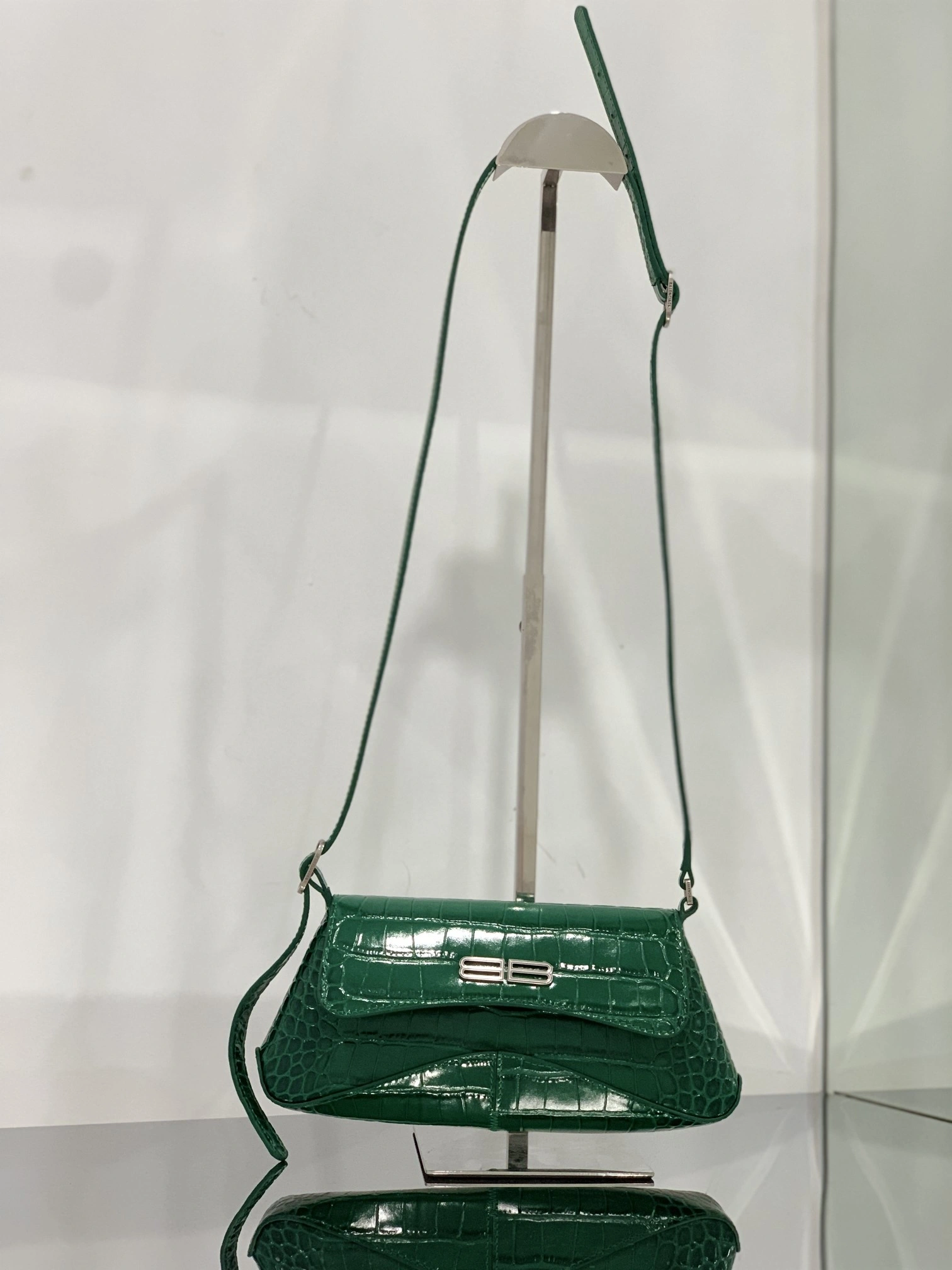 WaterResistant B*alenciaga Top Bag 27*15.5*4.8cm 9192