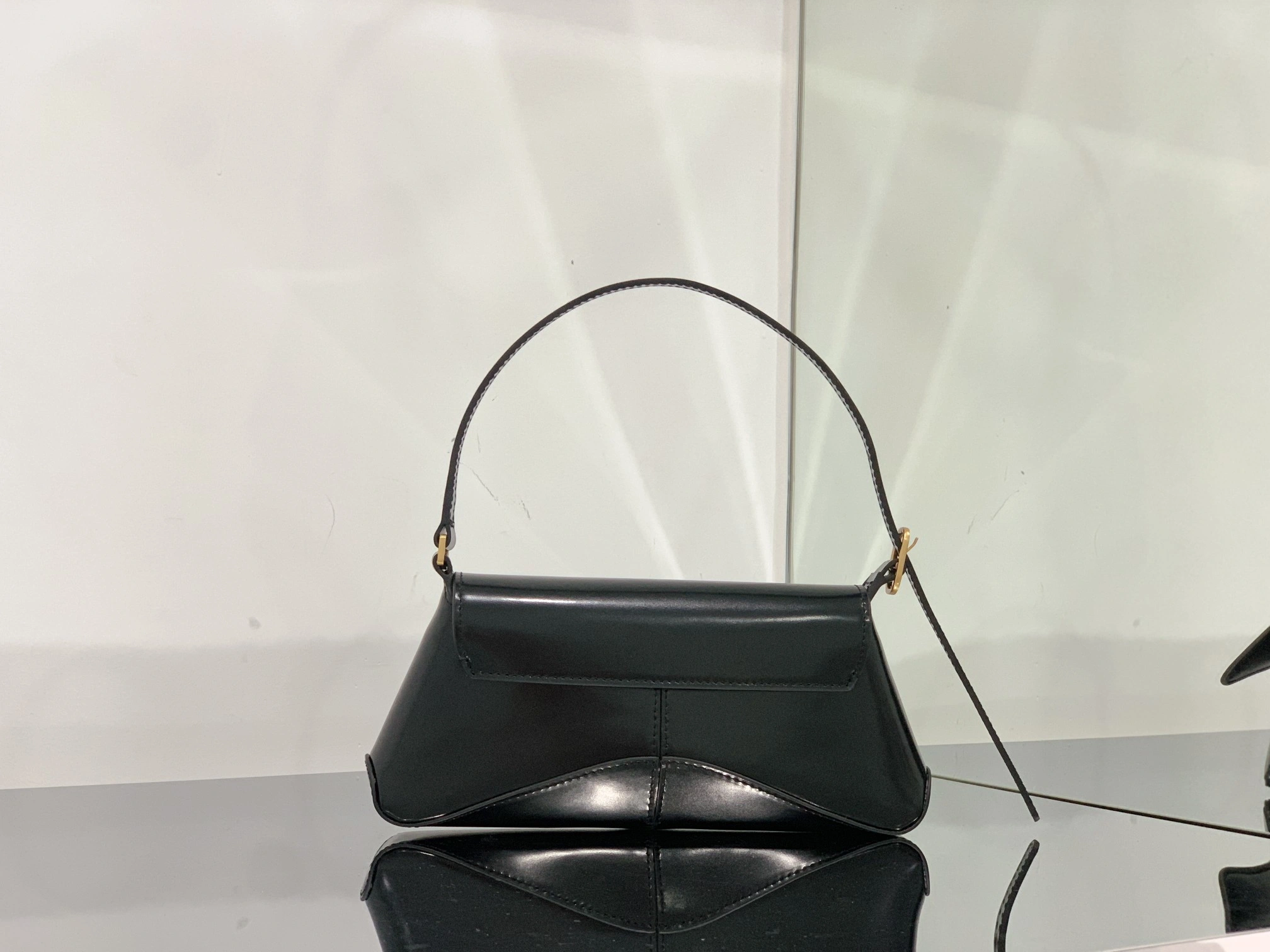 B*alenciaga Top Bag 27*15.5*4.8cm UrbanStyle 9105