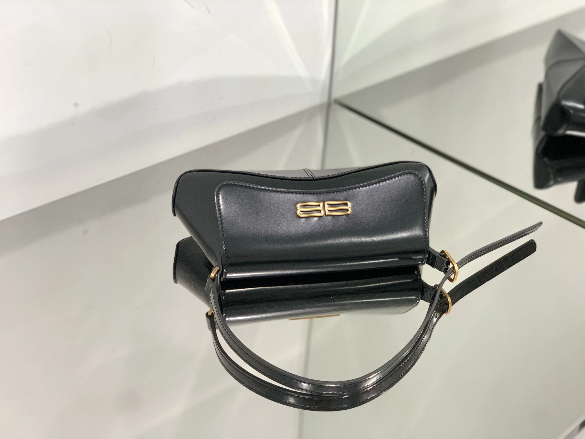 B*alenciaga Top Bag 27*15.5*4.8cm UrbanStyle 9105