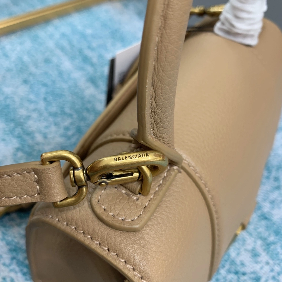 B*alenciaga Top Bag Snug 9157