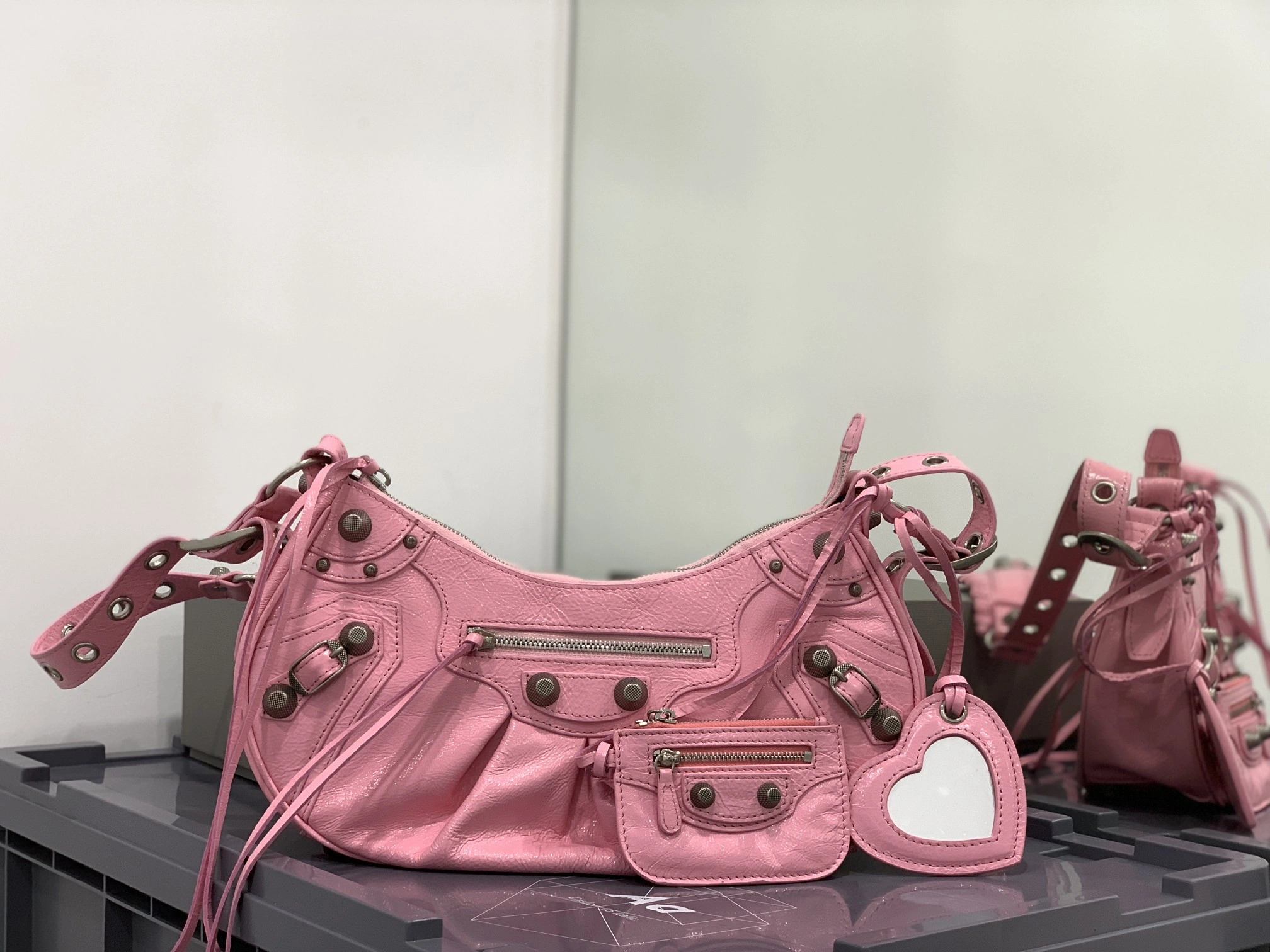 TechFriendly B*alenciaga Top Bag 33*16*8.4cm 9181