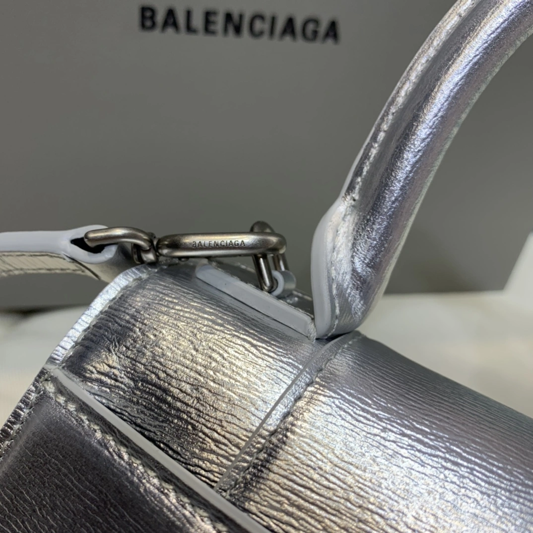 Bold B*alenciaga Top Bag 9123